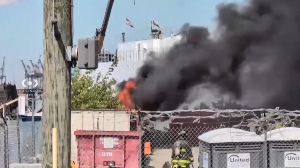 Worker killed in explosion at Staten Island shipyard; 2 firefighters injured