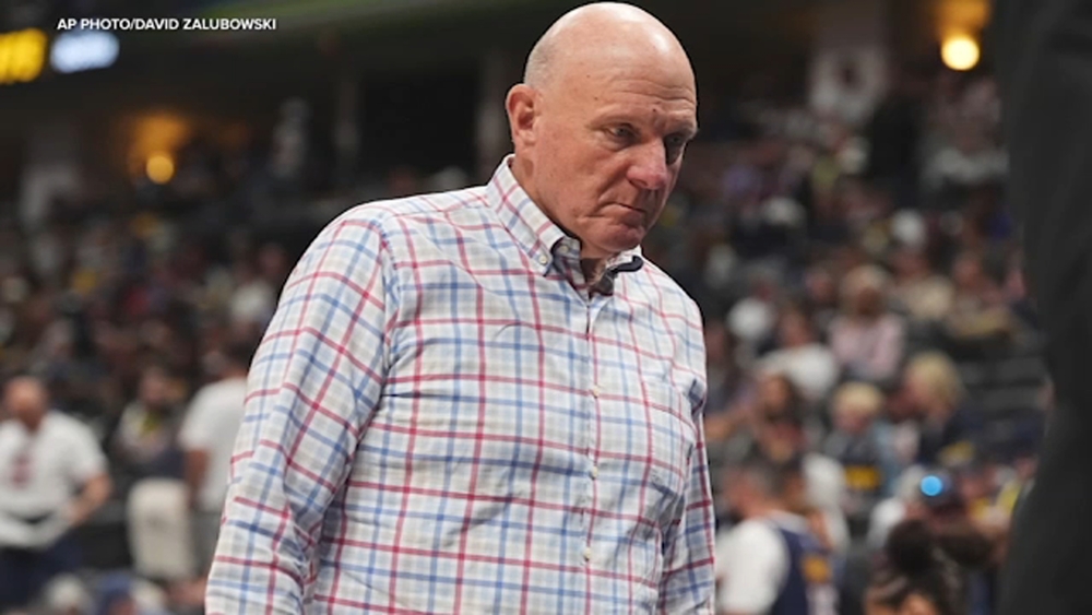 Clippers owner to accept NBA's punishment, has 'sincere regrets'