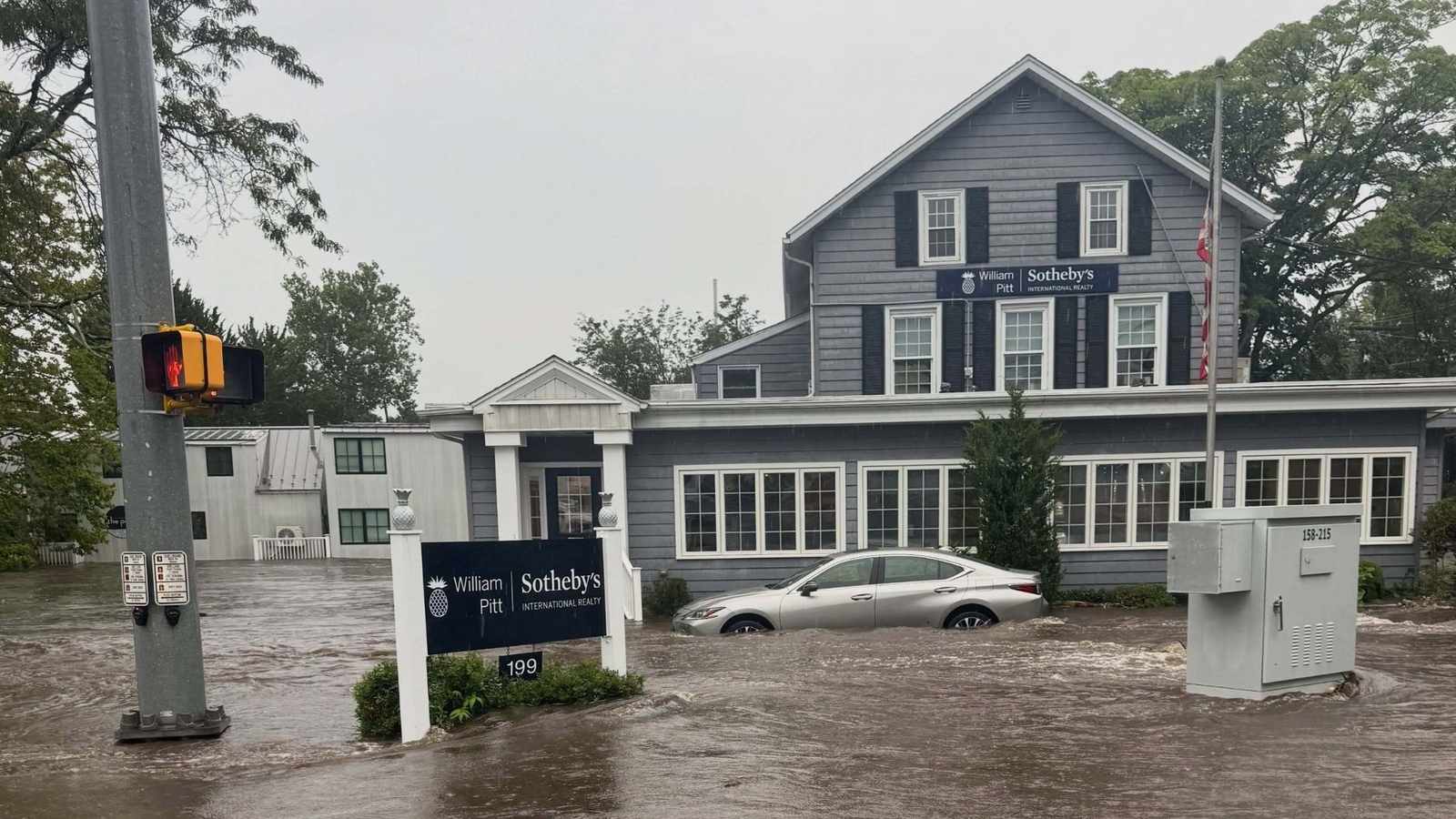 Flooding damages businesses, synagogue in Connecticut after 'rain bomb' moves through area