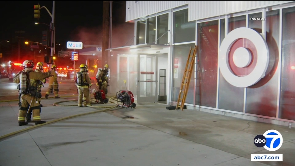 Fire at Silver Lake Target forces evacuations of apartment units above
