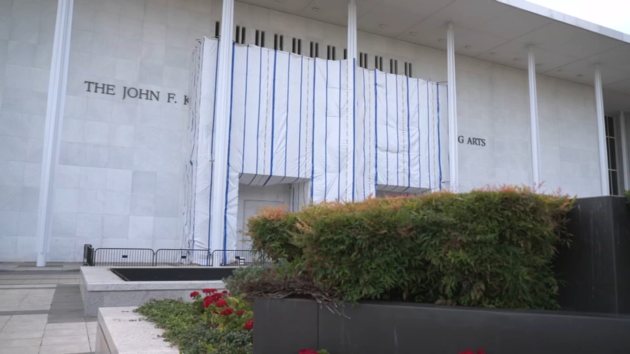 Kennedy Center board to propose options for honoring Trump