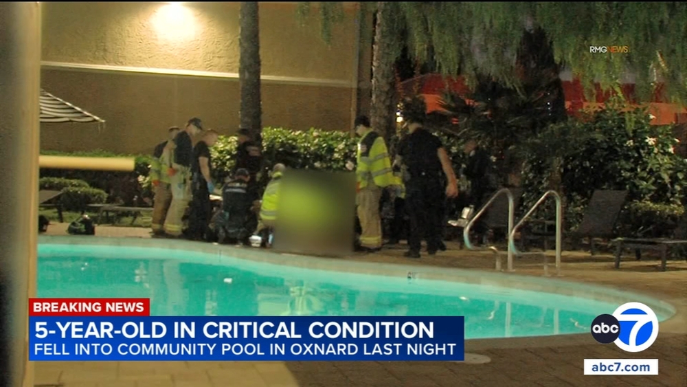 5-year-old in critical condition after falling into Oxnard pool