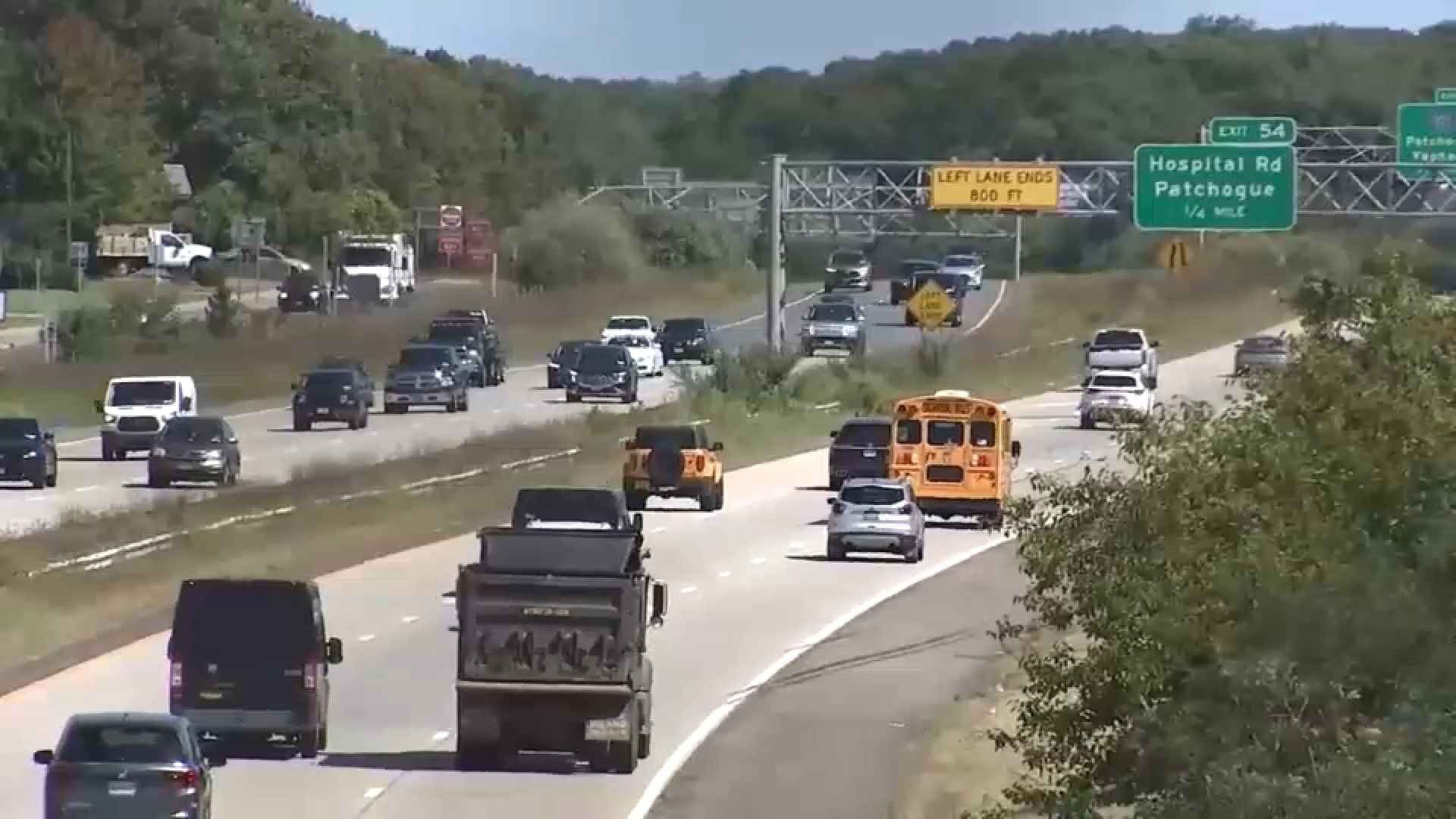 Officials call for expansion of Sunrise Highway on Long Island