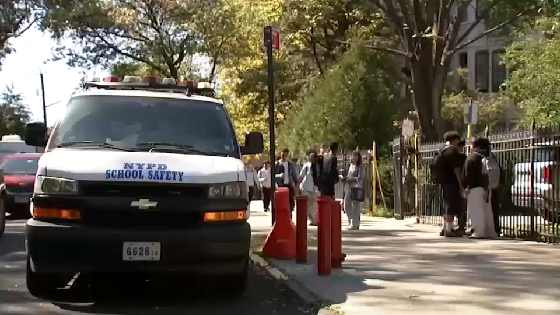 3 guns recovered at New York City public schools in 10-day span