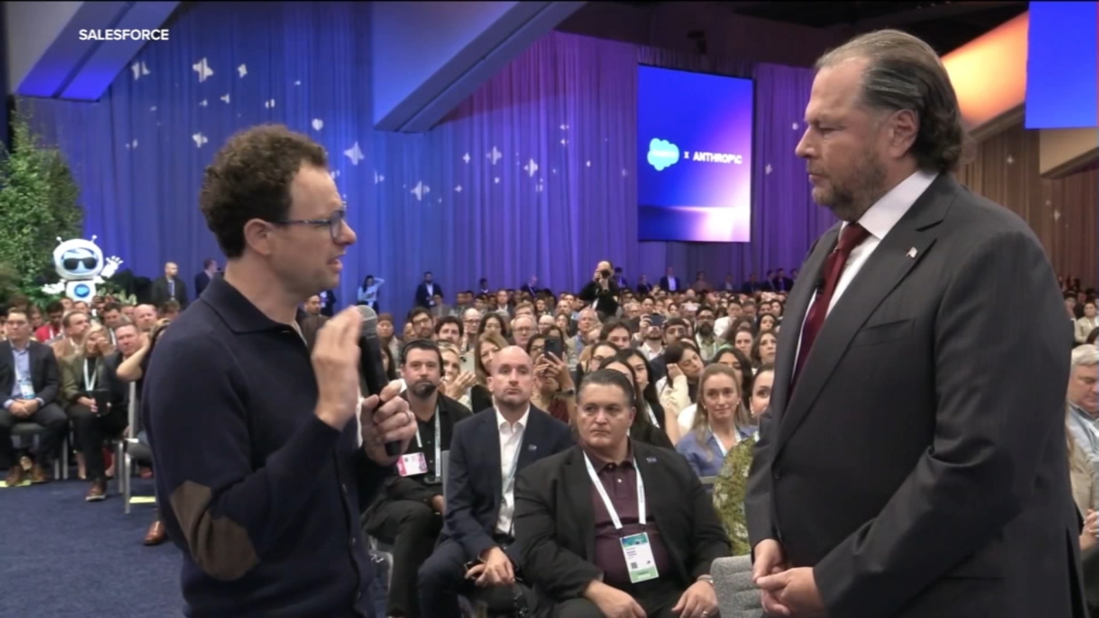 AI leaders call for safety while debating government regulation at Dreamforce in San Francisco AI leaders call for safety while debating government regulation at Dreamforce in San Francisco