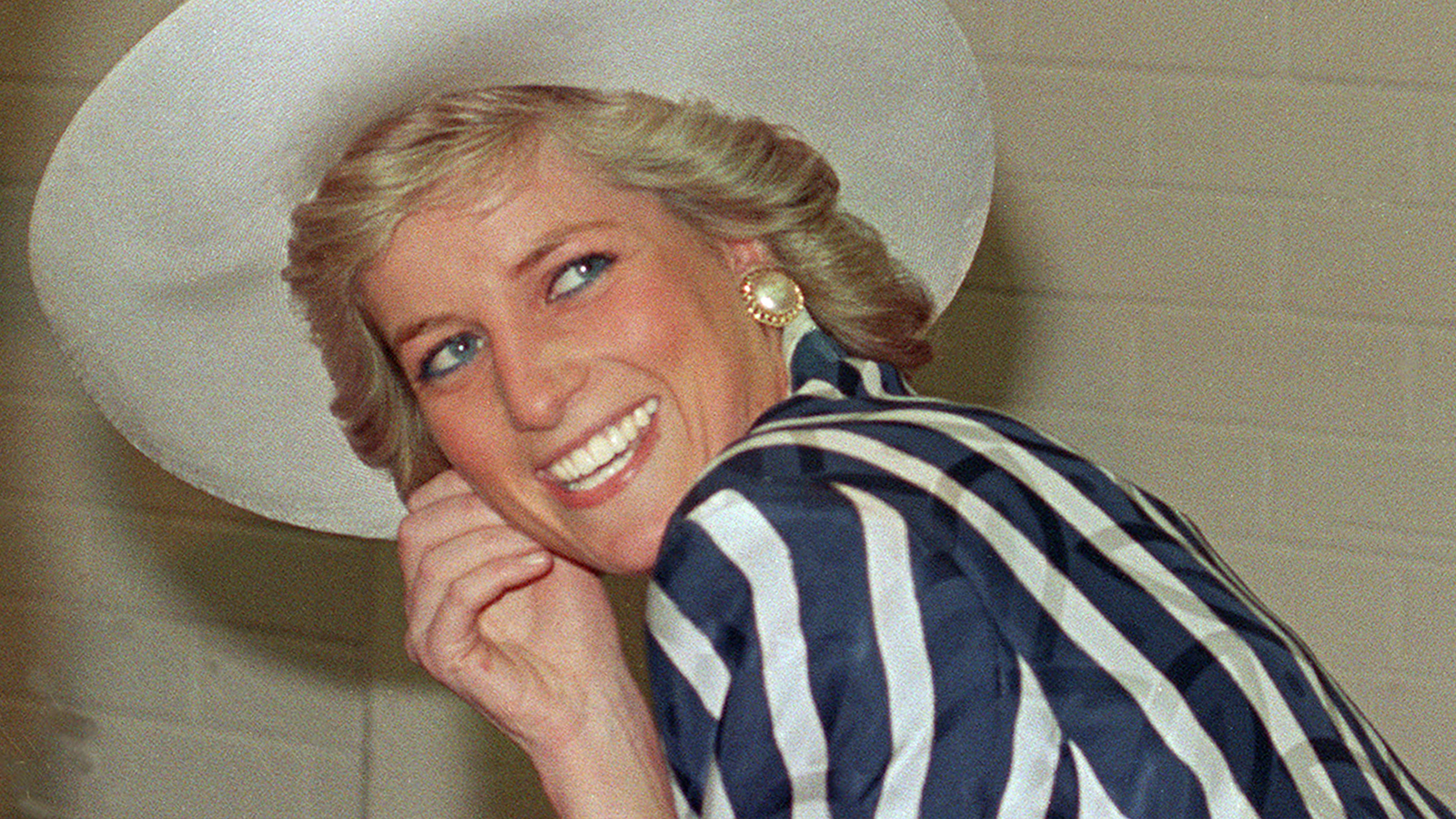 Buckingham Palace responds to claim about King Charles after Princess Diana’s death Buckingham Palace responds to claim about King Charles after Princess Diana’s death