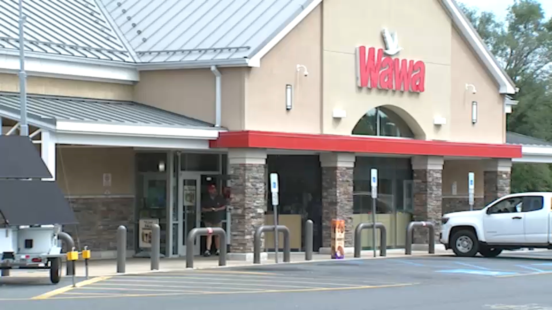 Driver shot and killed in Wawa parking lot in Toms River