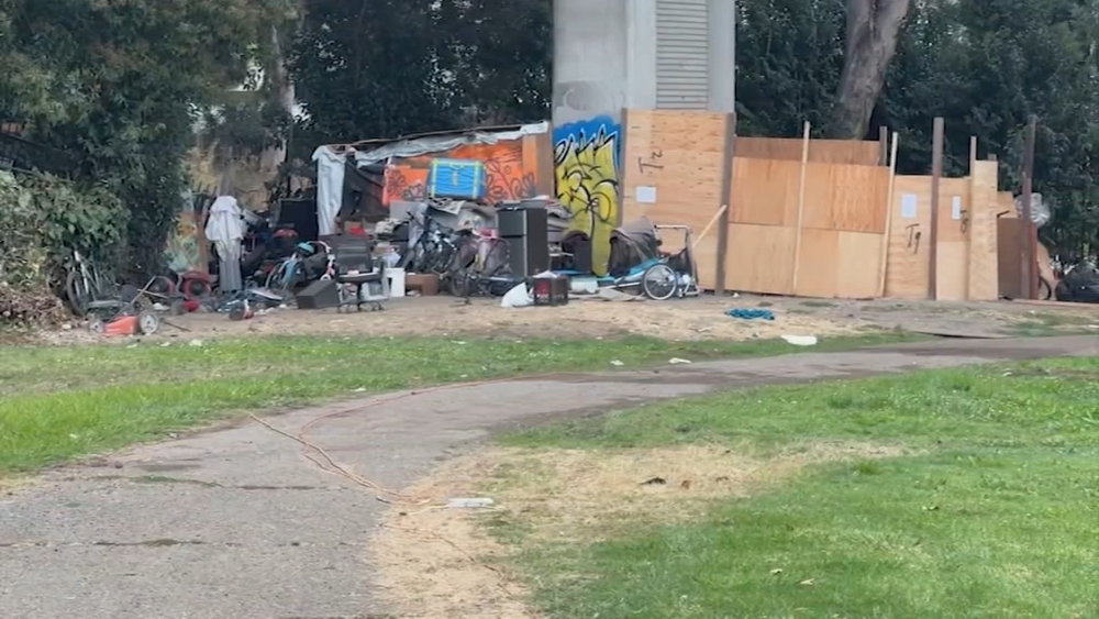 Oakland's homelessness crisis raises questions about enforcement