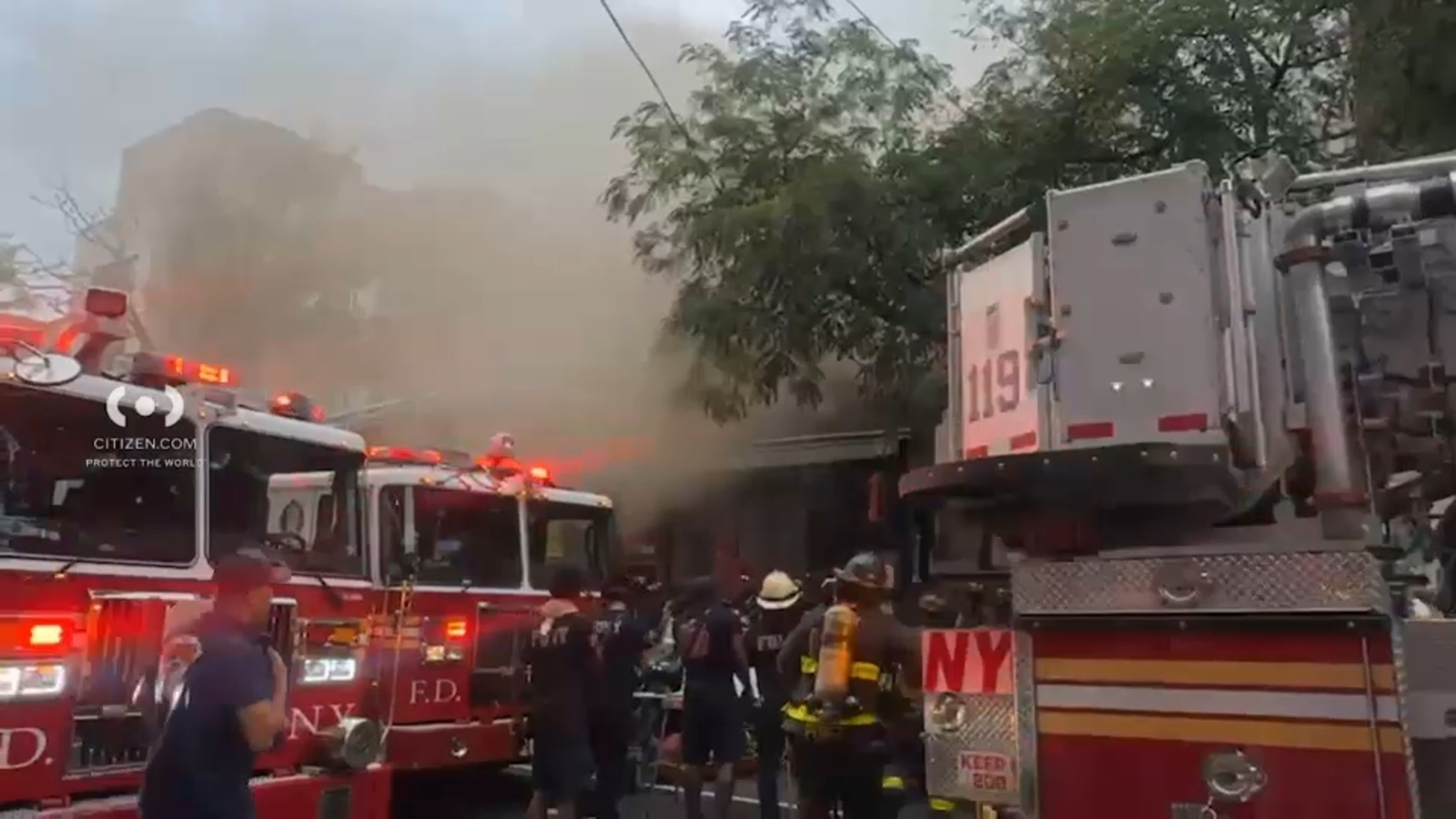 Fire tears through 'Juliette' restaurant in Brooklyn