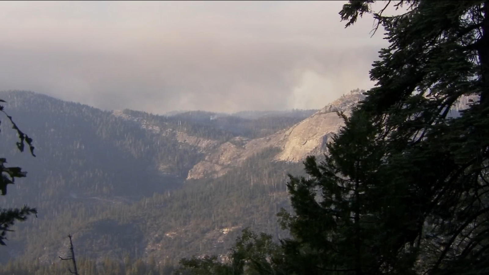 Helicopter assisting with Dome Fire response crashes in Mariposa Co.; FAA says two were on board
