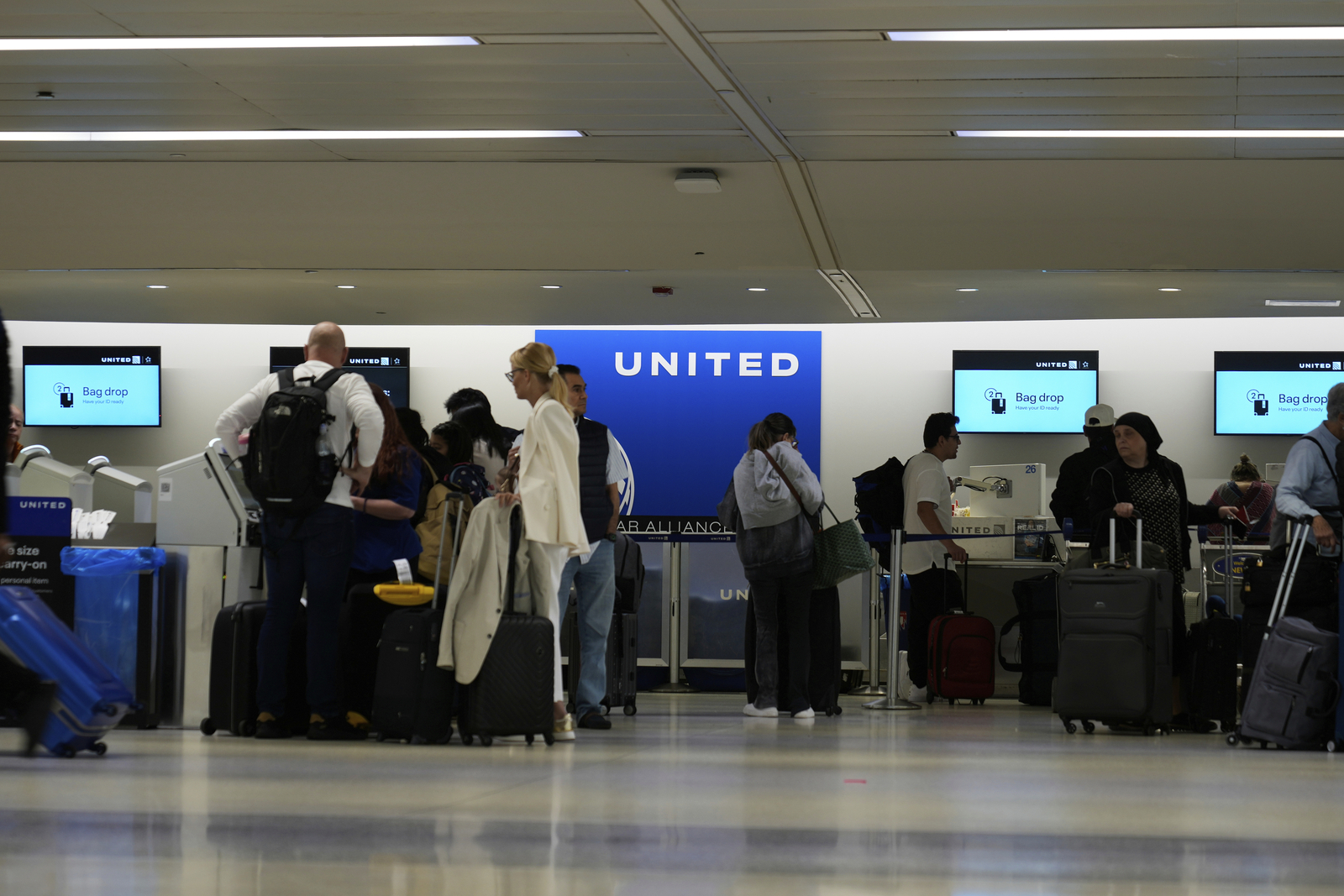 Delays expected at Newark after telecom outage