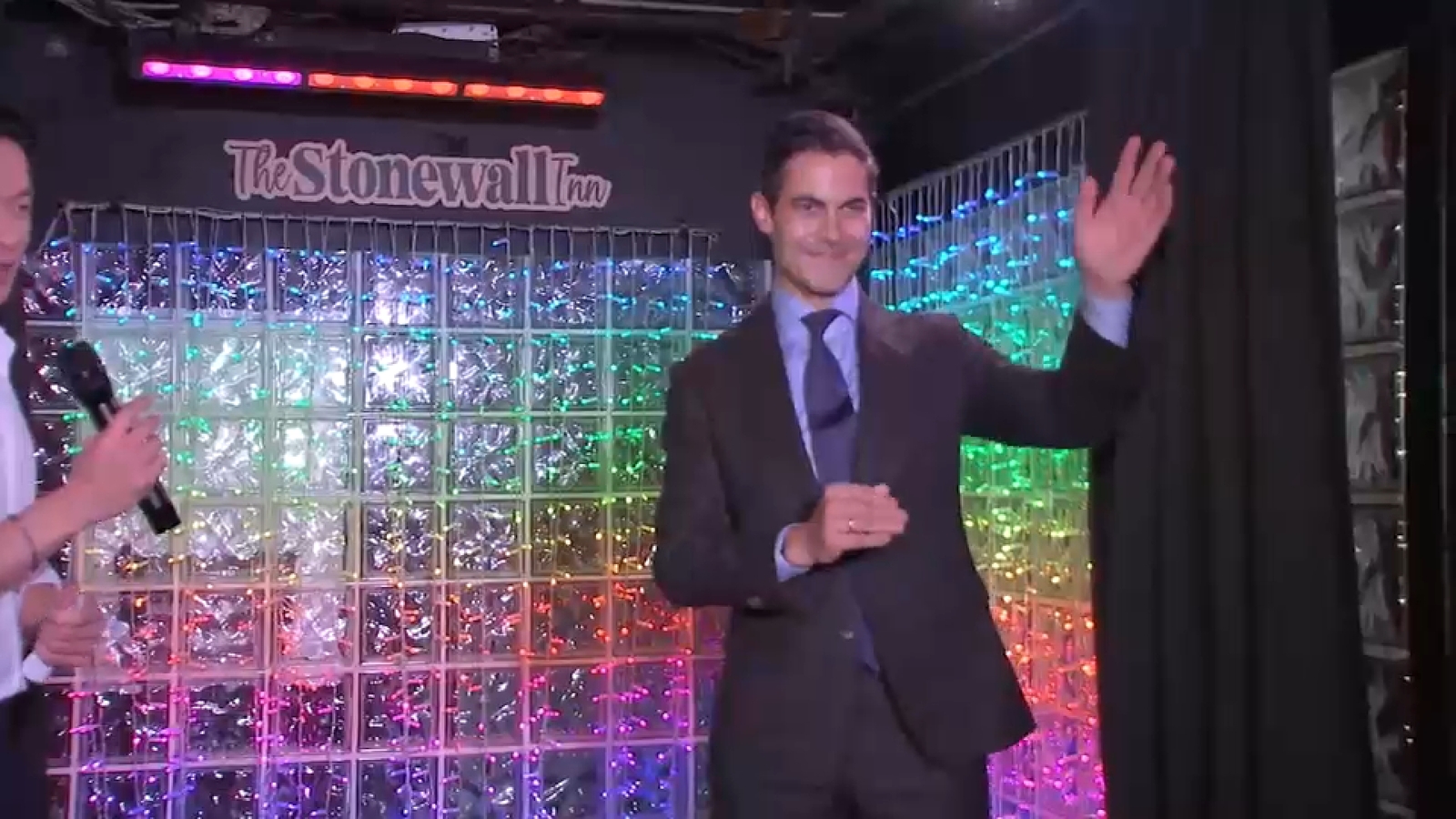 Netherland's first openly gay prime minister visits NYC's Stonewall Inn
      