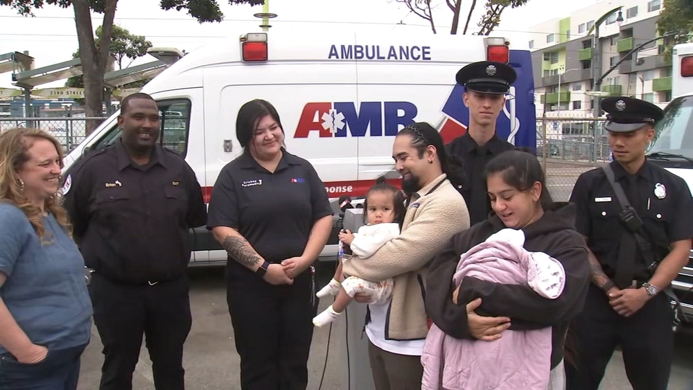Family reunites with those who helped deliver roadside baby in SF