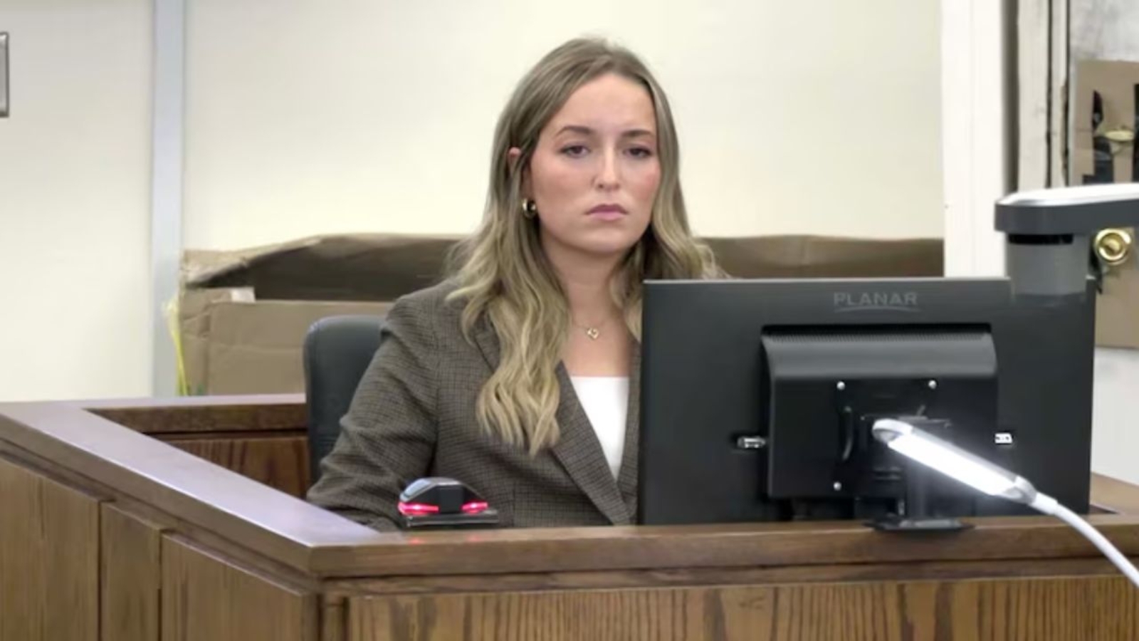 Ex-mistress of former 'American Idol' contestant charged in wife's murder takes stand