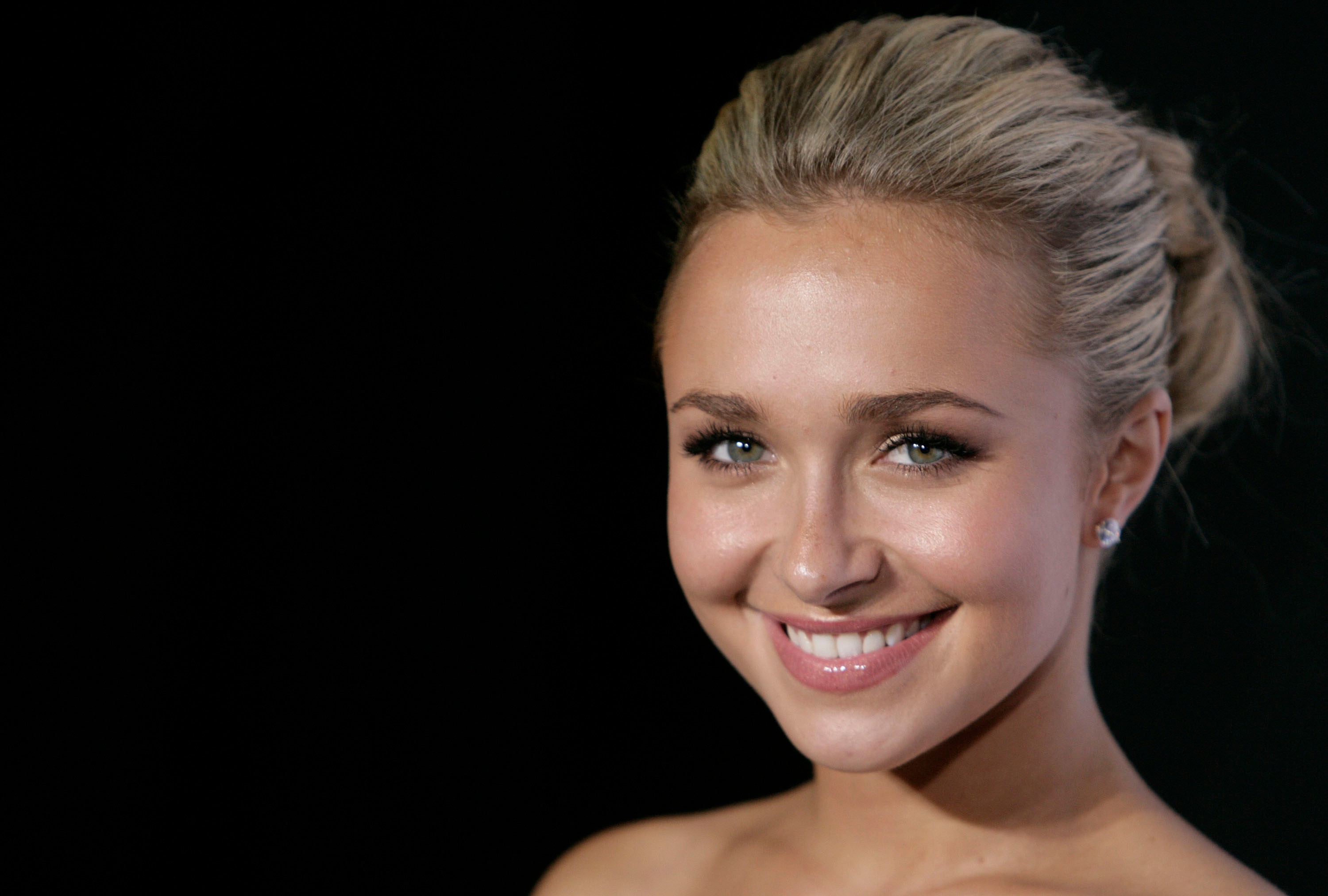 Hayden Panettiere was a onetime child star who soared to fame in the TV shows "Heroes" and "Nashville." She was 36.