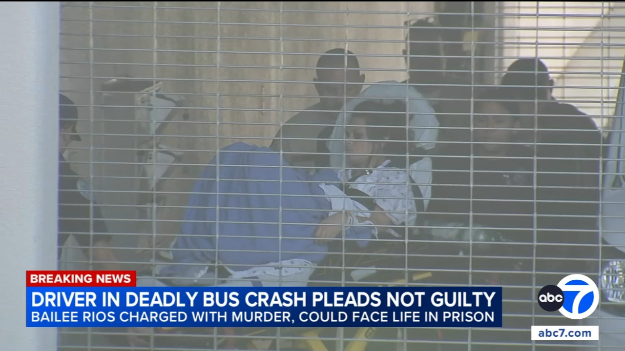 Driver charged with murder in Chatsworth Metro bus crash pleads not guilty, held on $4.1M bail