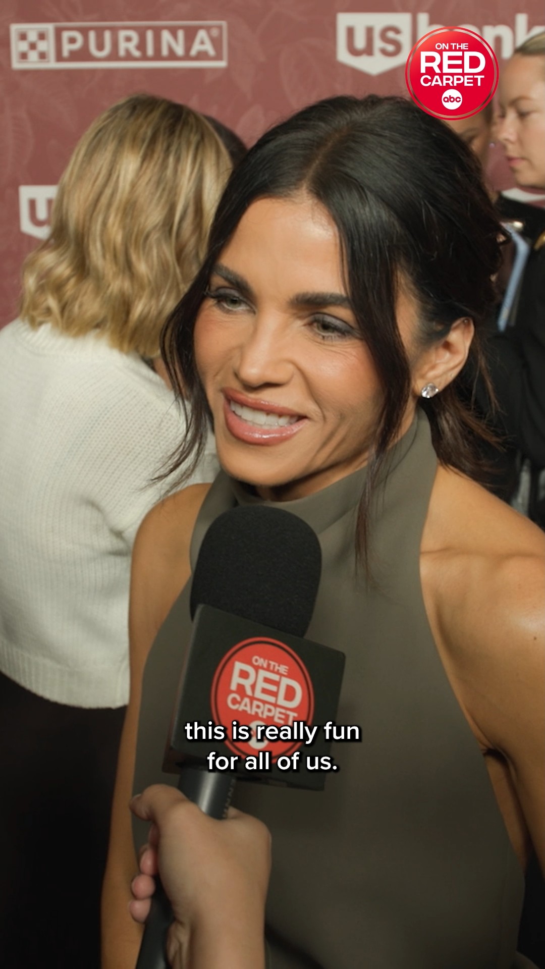 What Jenna Dewan's 'The Rookie' co-stars are saying about 'DWTS'