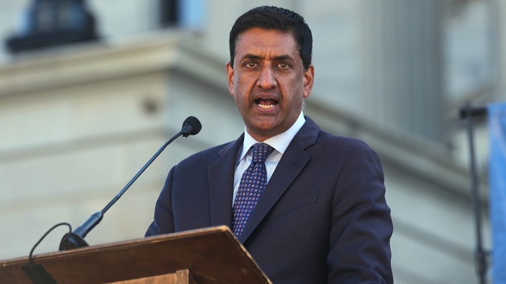 Rep. Ro Khanna unveils universal childcare proposal with eye on 2028