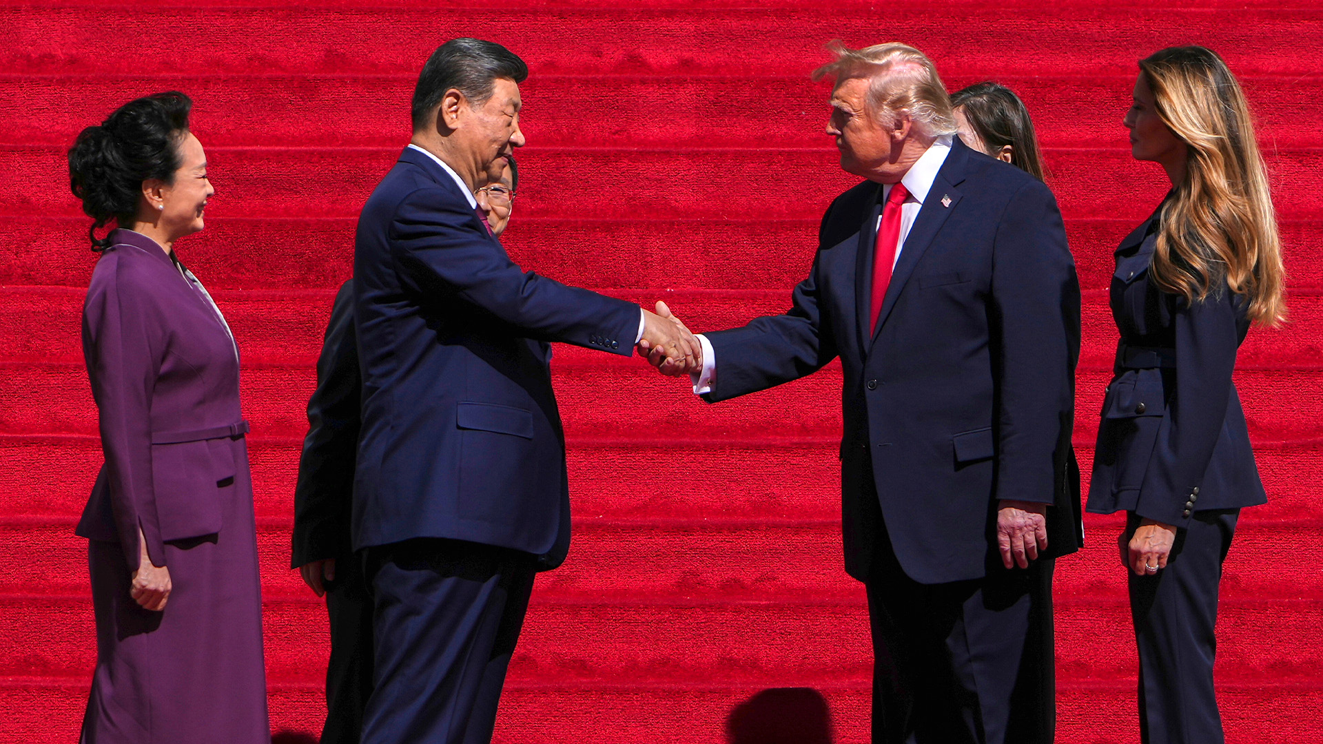 Trump wraps visit with Xi with trip to National Archives