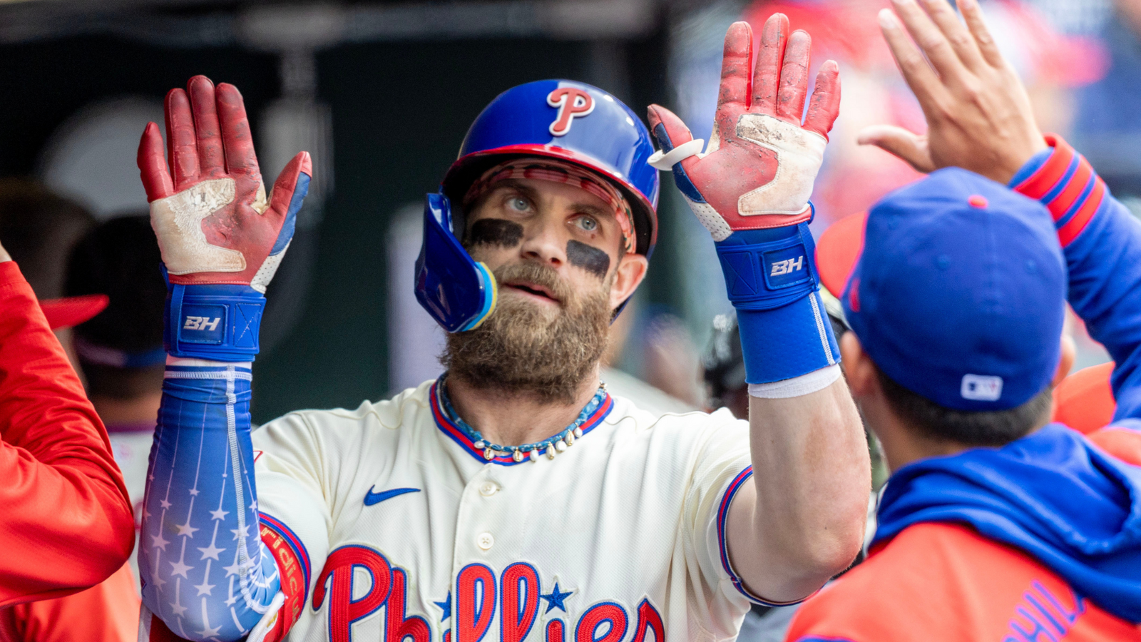 Phinally! Philadelphia Phillies clinch postseason berth by beating Tampa Bay Rays | Here's the Wild Card Schedule - 6abc Philadelphia