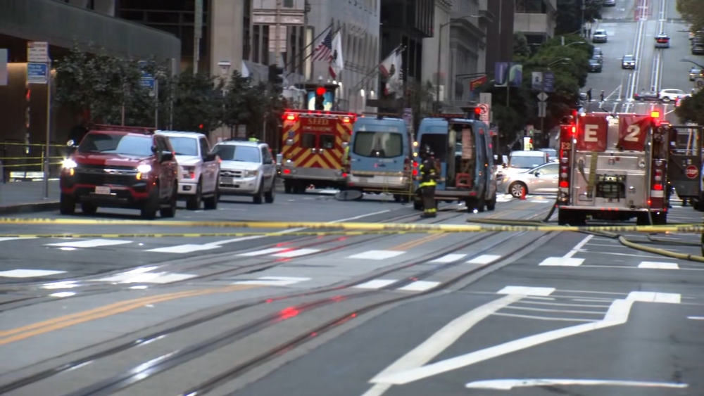Possible vault fires, explosions prompt shelter-in-place order in SF