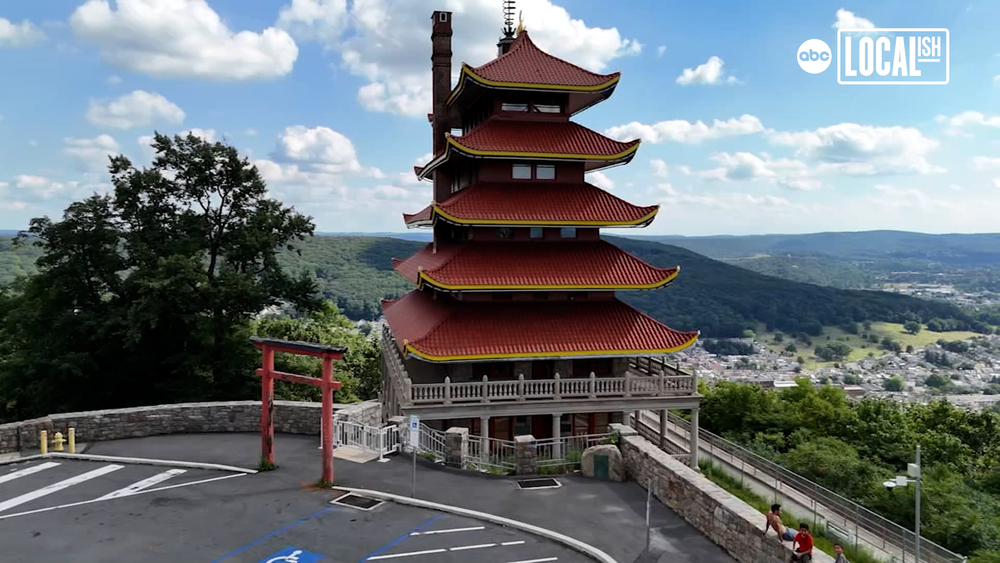Inside the Reading Pagoda