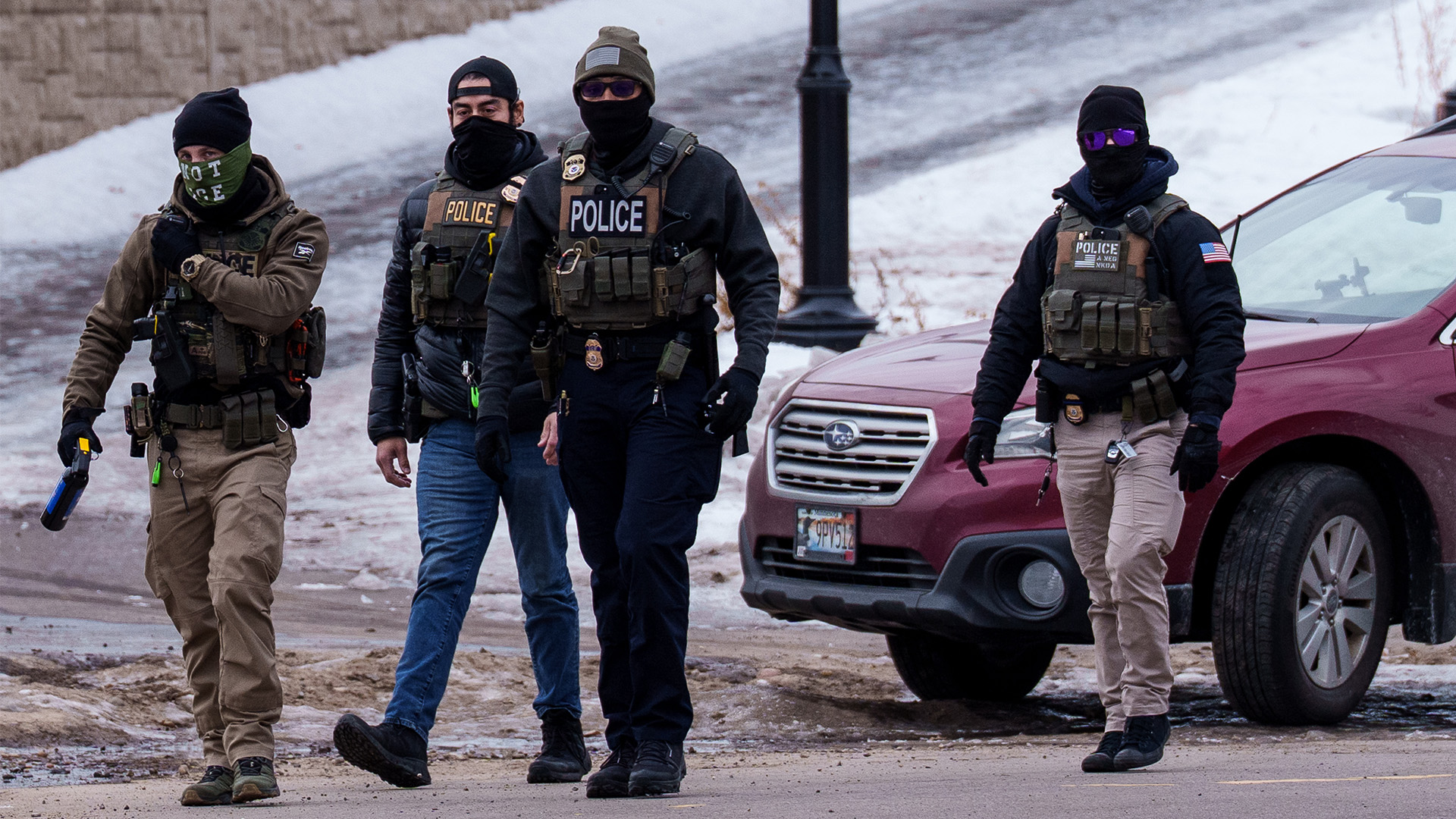 ICE Restricts Vehicle-Stop Authority for Some Officers, Denies Policy Shift