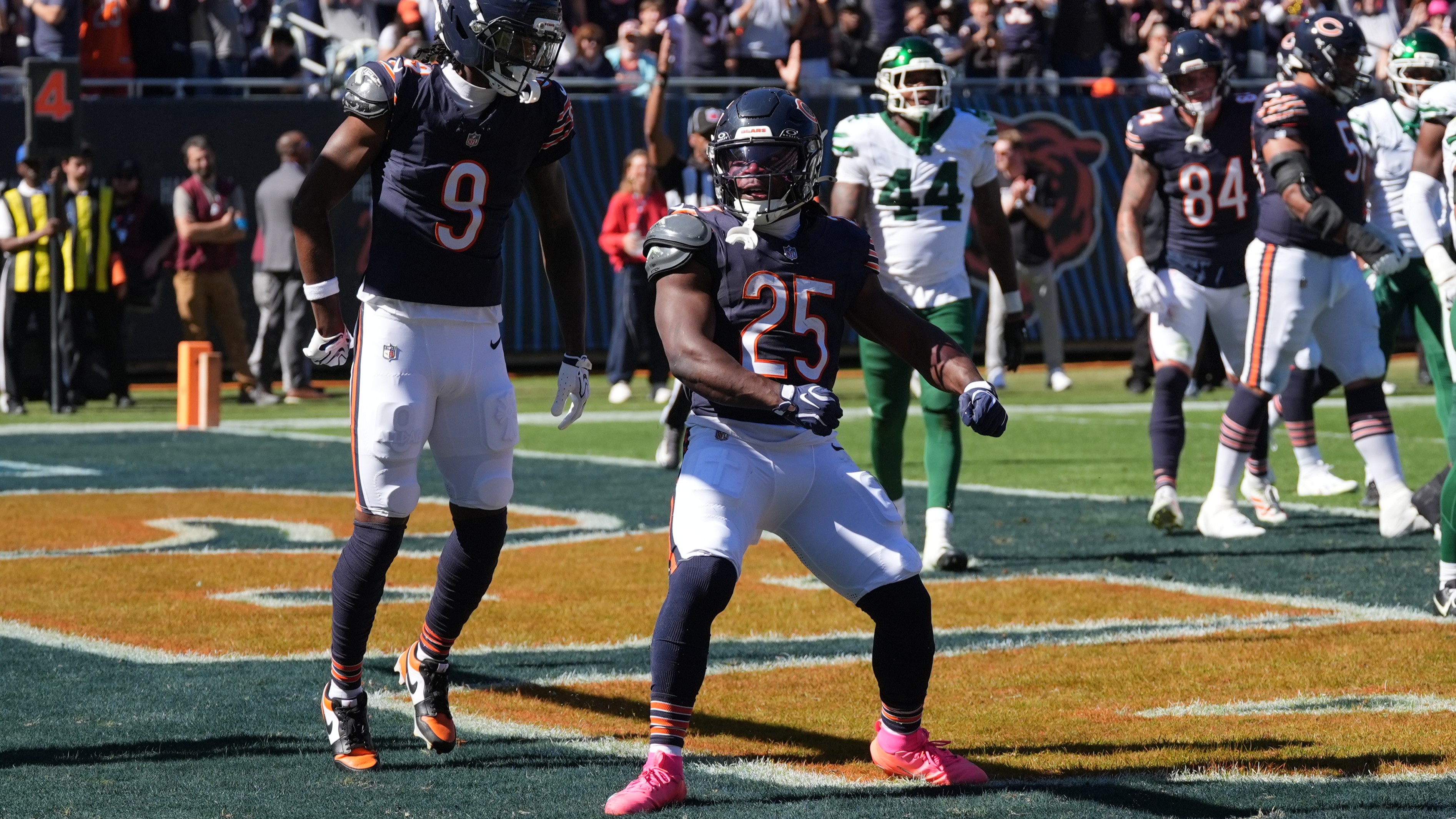 Bears Rams Interception NFL news: Kyle Monangai scores 2 TDs as Chicago Bears beat New York ...