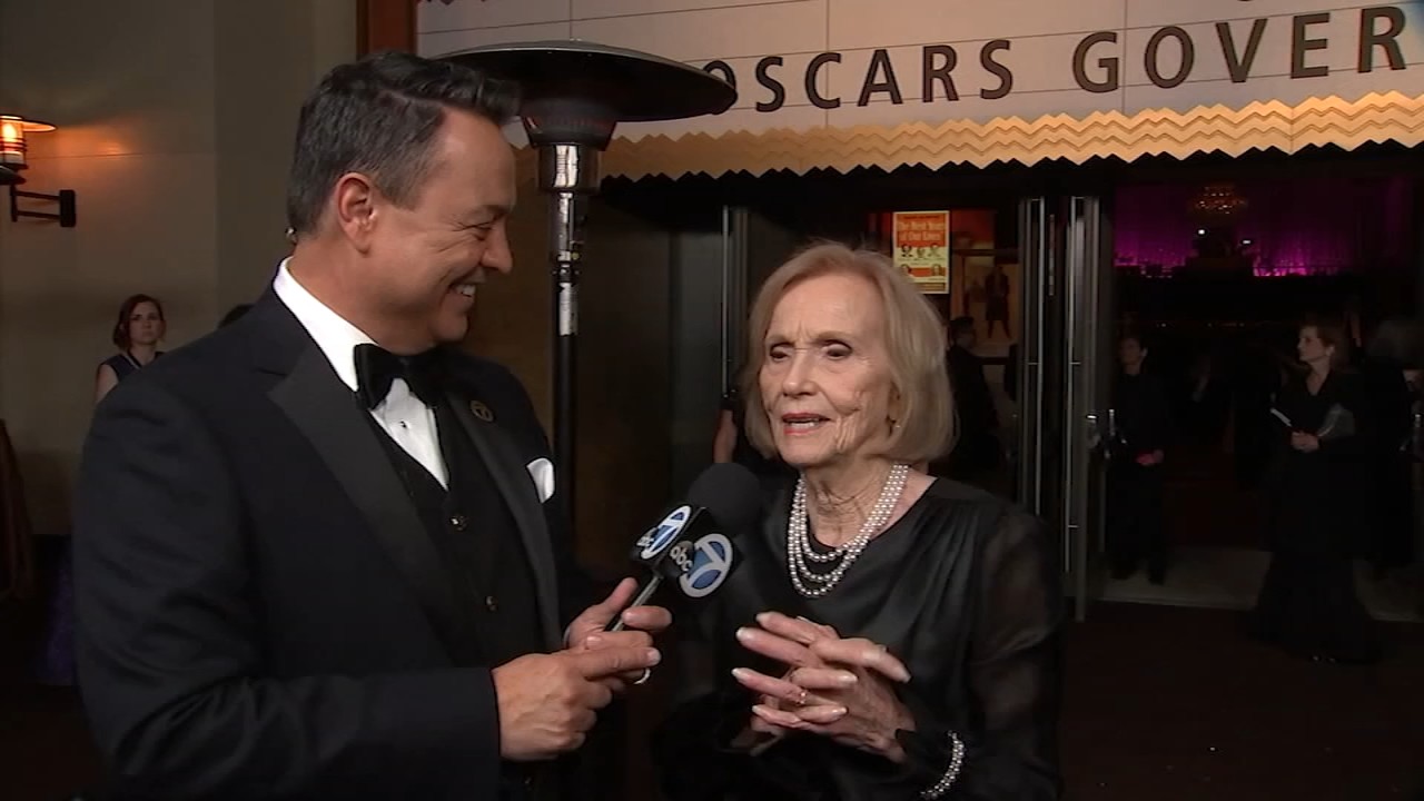 Eva Marie Saint, star of 'North by Northwest,' dies at 102