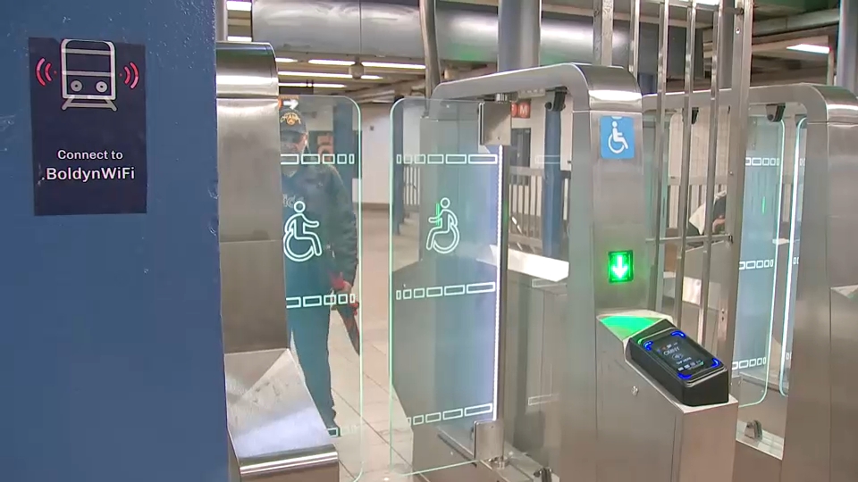 MTA says plan to reduce subway fare evasion is working; 20 more stations getting modern gates