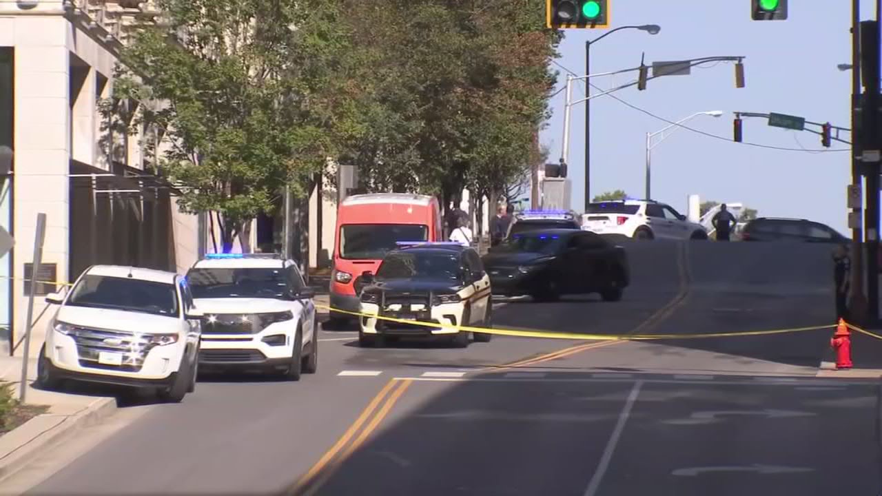 Man with gun, knife fatally shot by security at TN courthouse: police