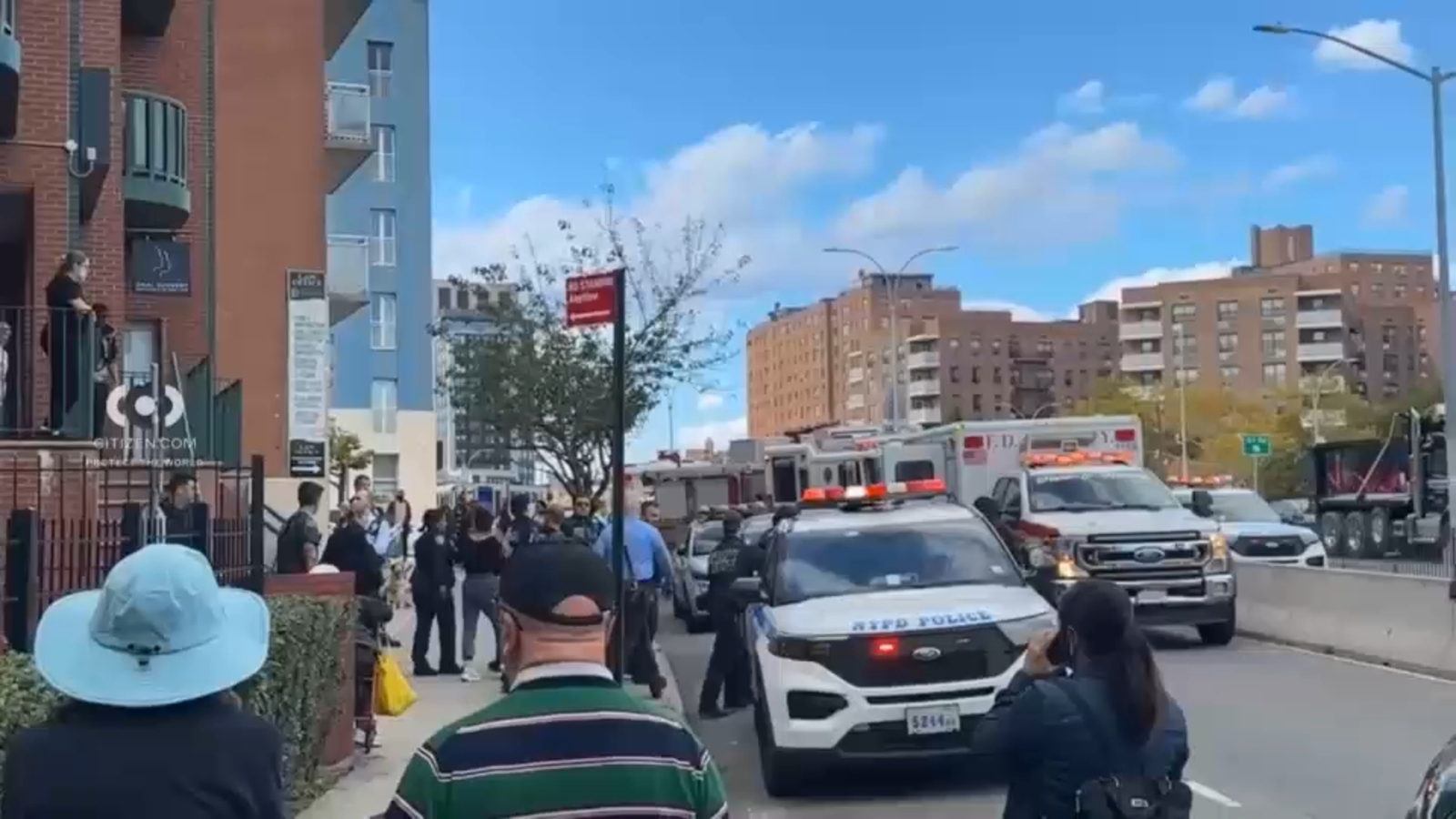 2-year-old boy survives fall from fourth-floor window in Forest Hills, Queens