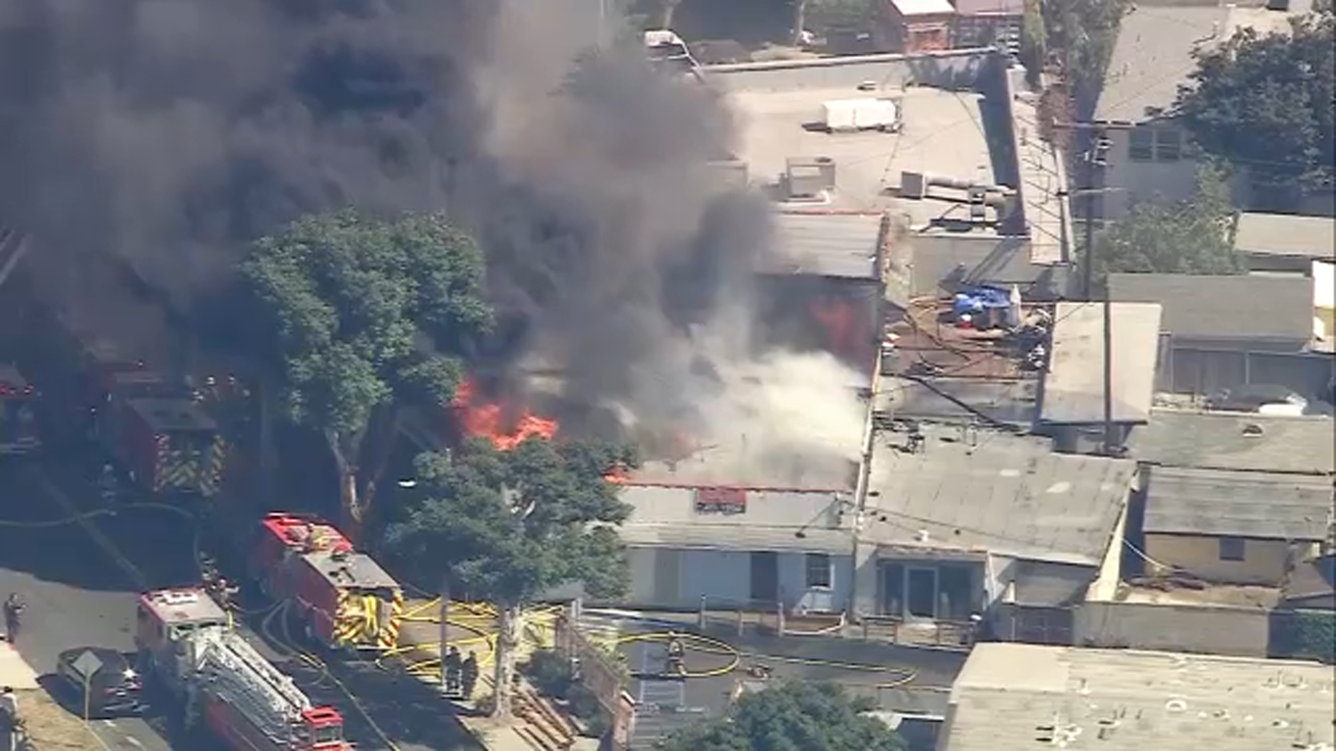 Flames ravage Inglewood mall, causing roofs to collapse on 2 businesses