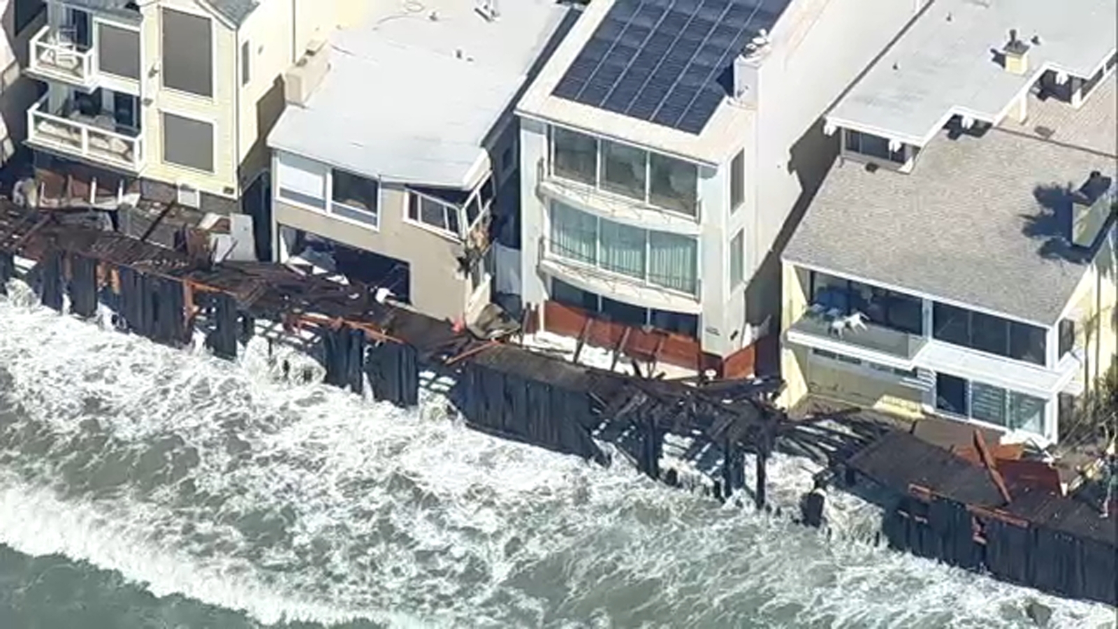 Homes red-tagged as one teeters near ocean along Long Beach Peninsula with continued high surf from Tropical Storm Rachel Homes red-tagged as one teeters near ocean along Long Beach Peninsula with continued high surf from Tropical Storm Rachel