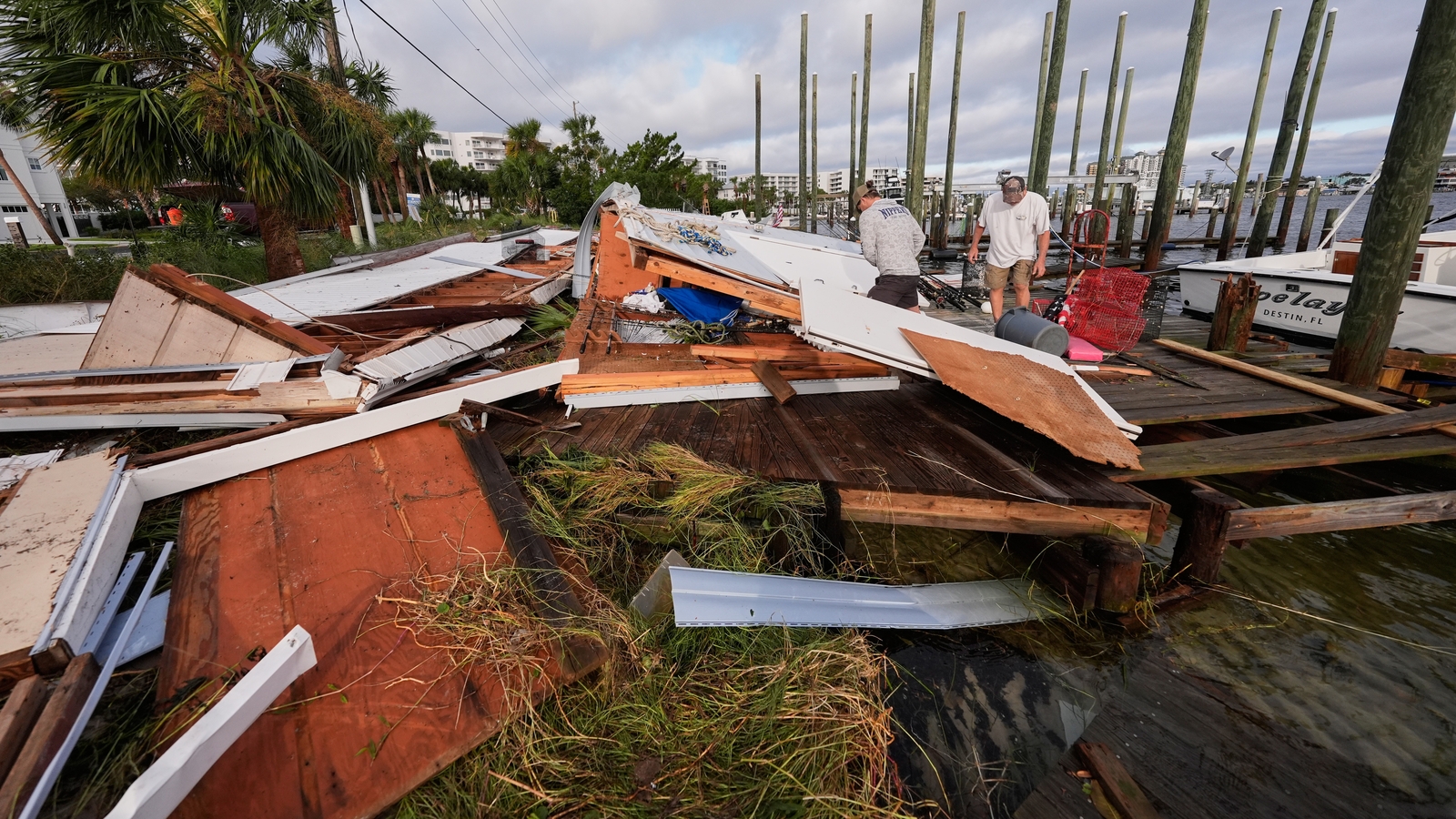 3 dead from storm as Isaias brings threat of flash floods across the Southeast U.S.