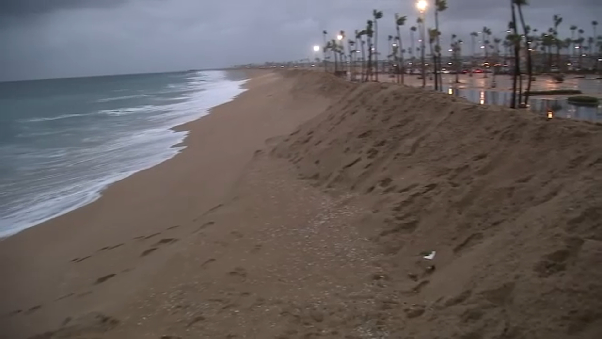 Newport Beach shuts down some coastal areas amid flooding fears