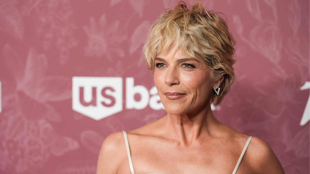 Selma Blair arrested after alleged altercation on Delta flight