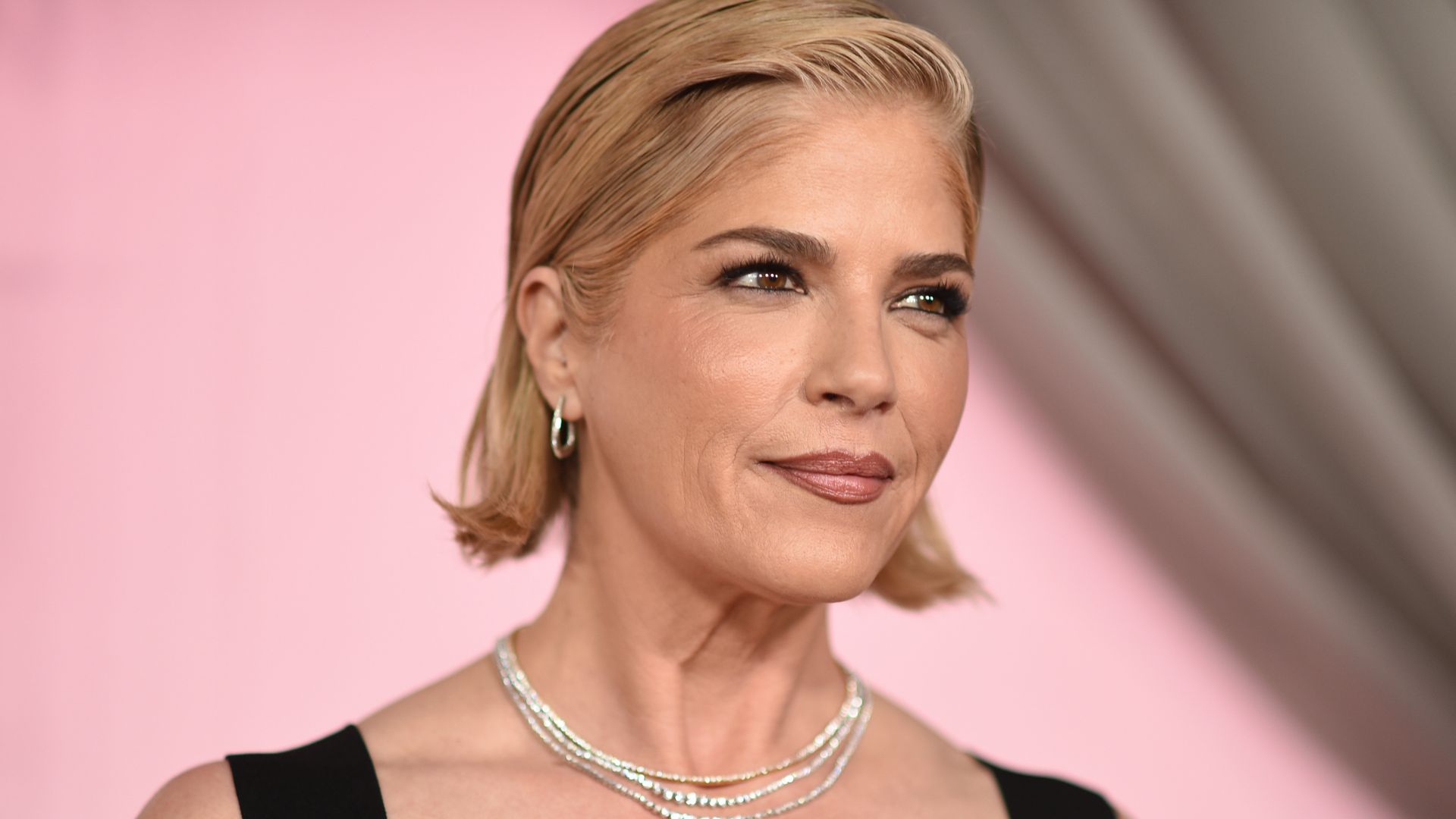 Selma Blair arrested after alleged altercation on Delta flight