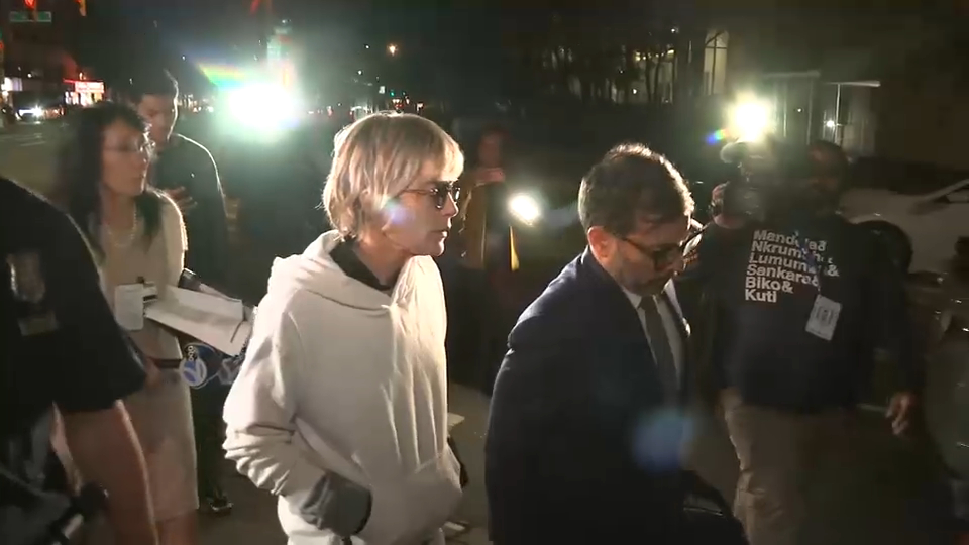 Selma Blair Removed From Delta Flight After Alleged Altercation