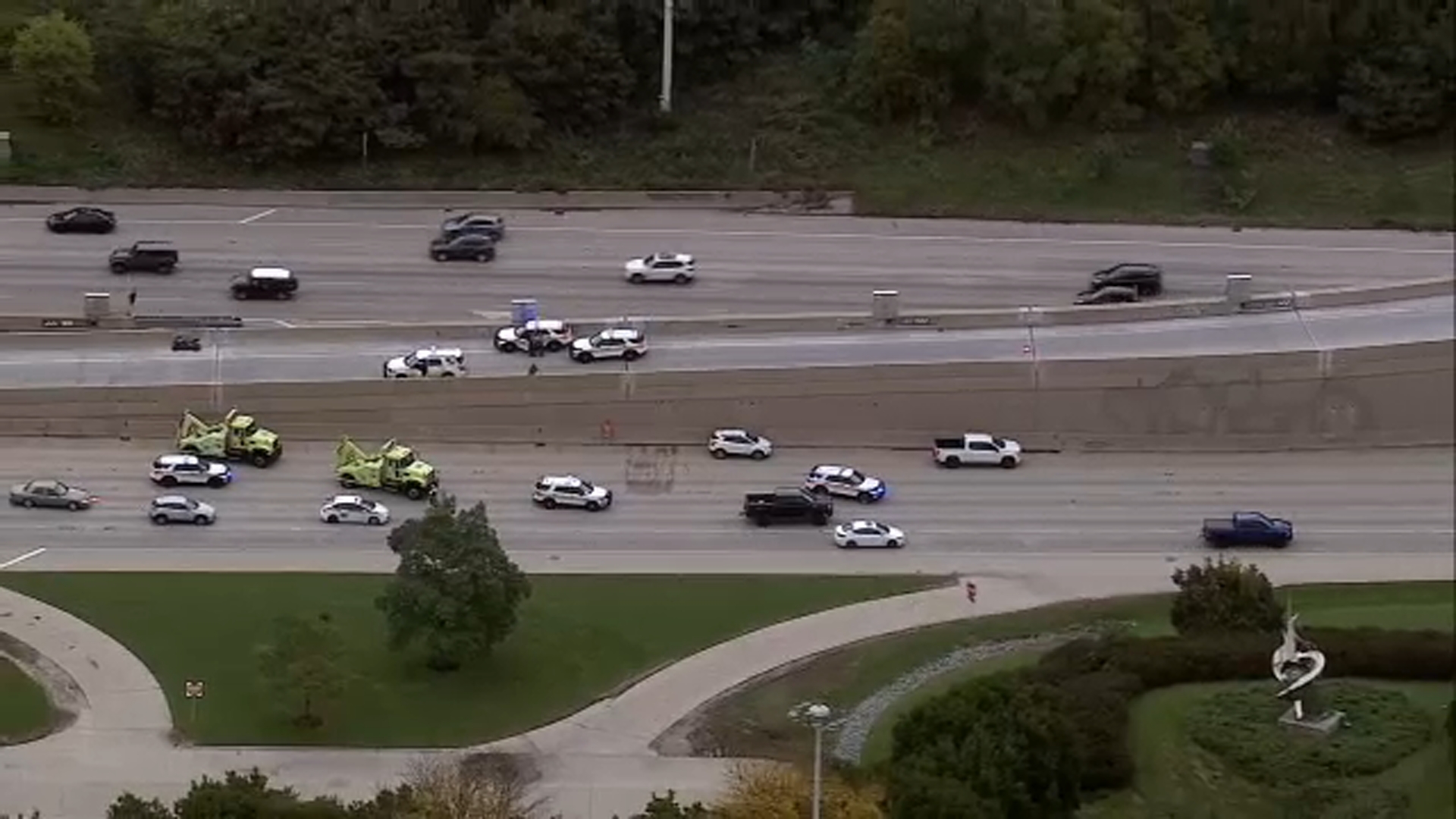 Chicago traffic: Motorcycle rider dies, crash shuts down Ohio Ramp to I ...