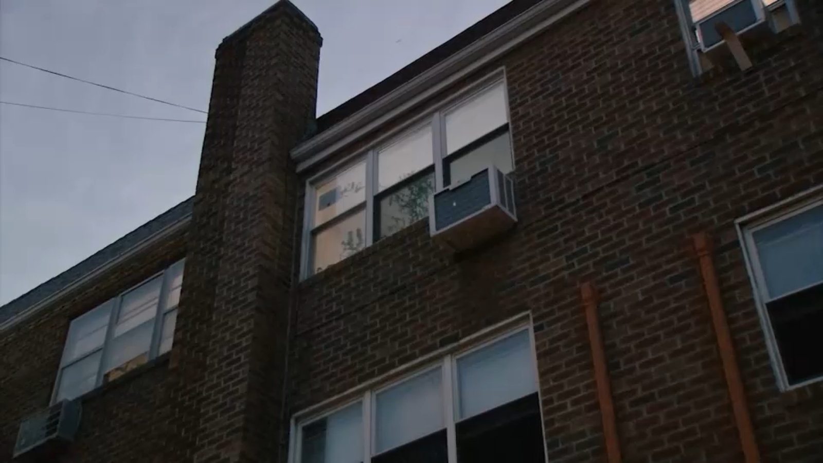 Mother suspected in death of 25-year-old son with autism in Queens: sources