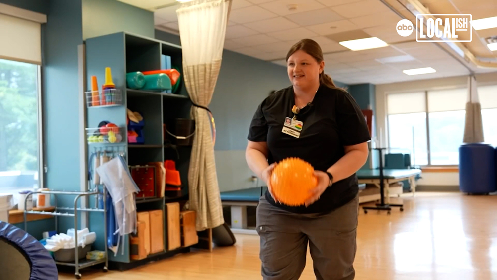 Employee inspires patients during their recovery