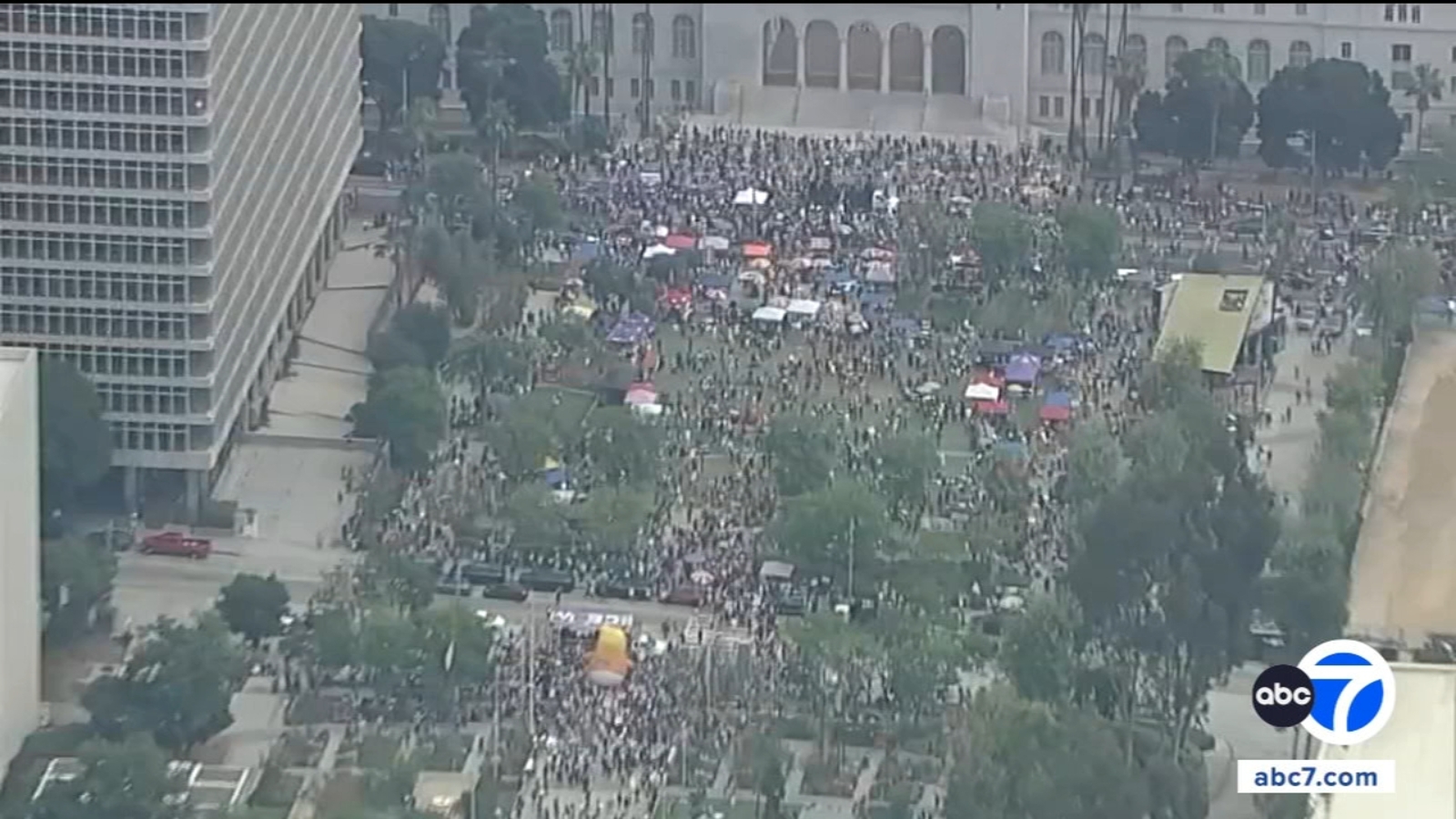 ‘No Kings’ protesters to rally today across Southern California and nationwide ‘No Kings’ protesters to rally today across Southern California and nationwide