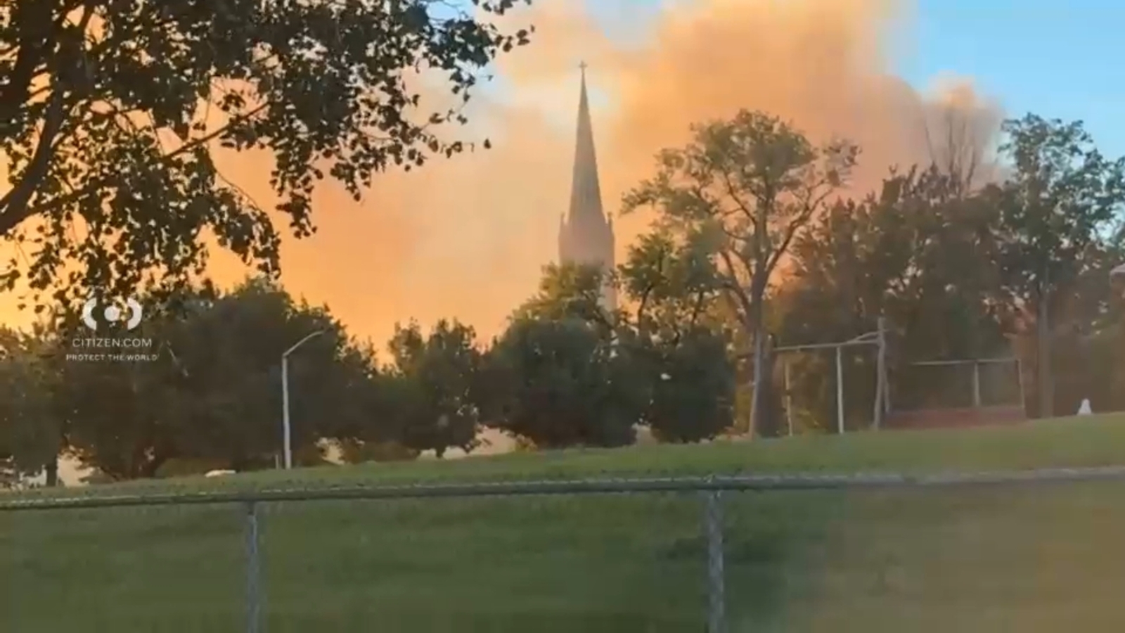 Fire at abandoned warehouse threatens historic Staten Island church