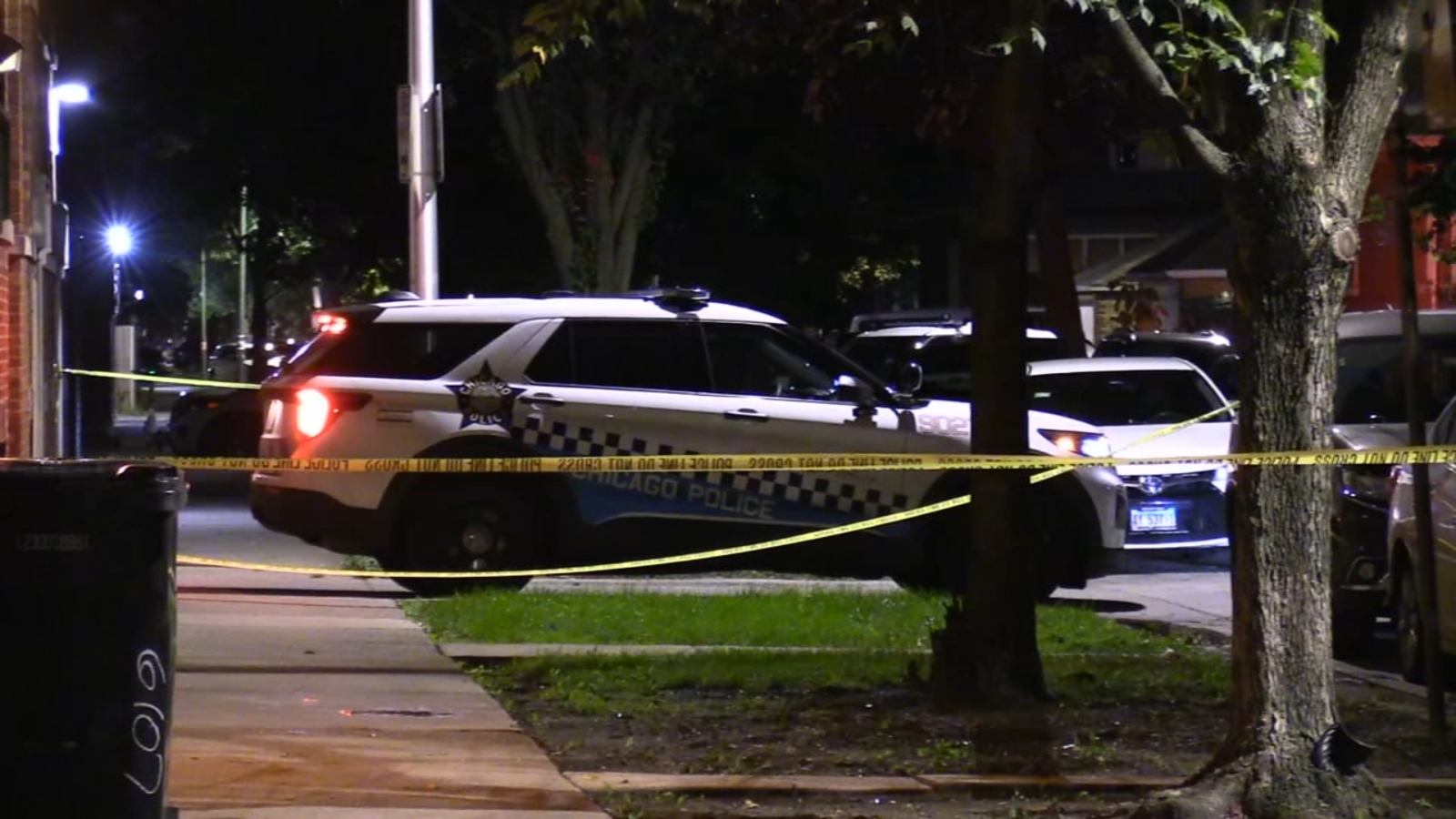 Man dies after being found injured in Chicago Lawn home; homicide investigation underway: police
      