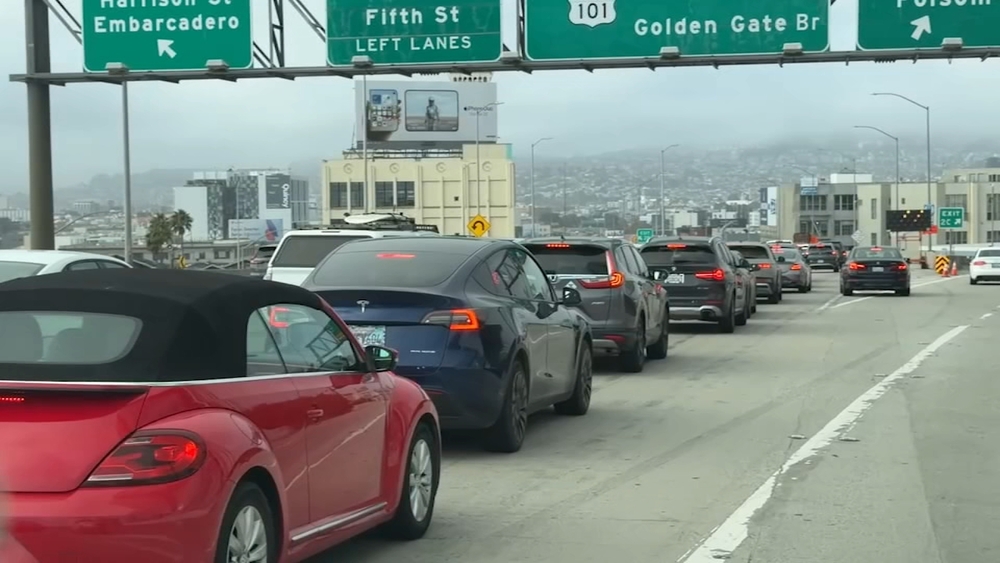 Hwy 101 repaving project causes weekend gridlock in SF