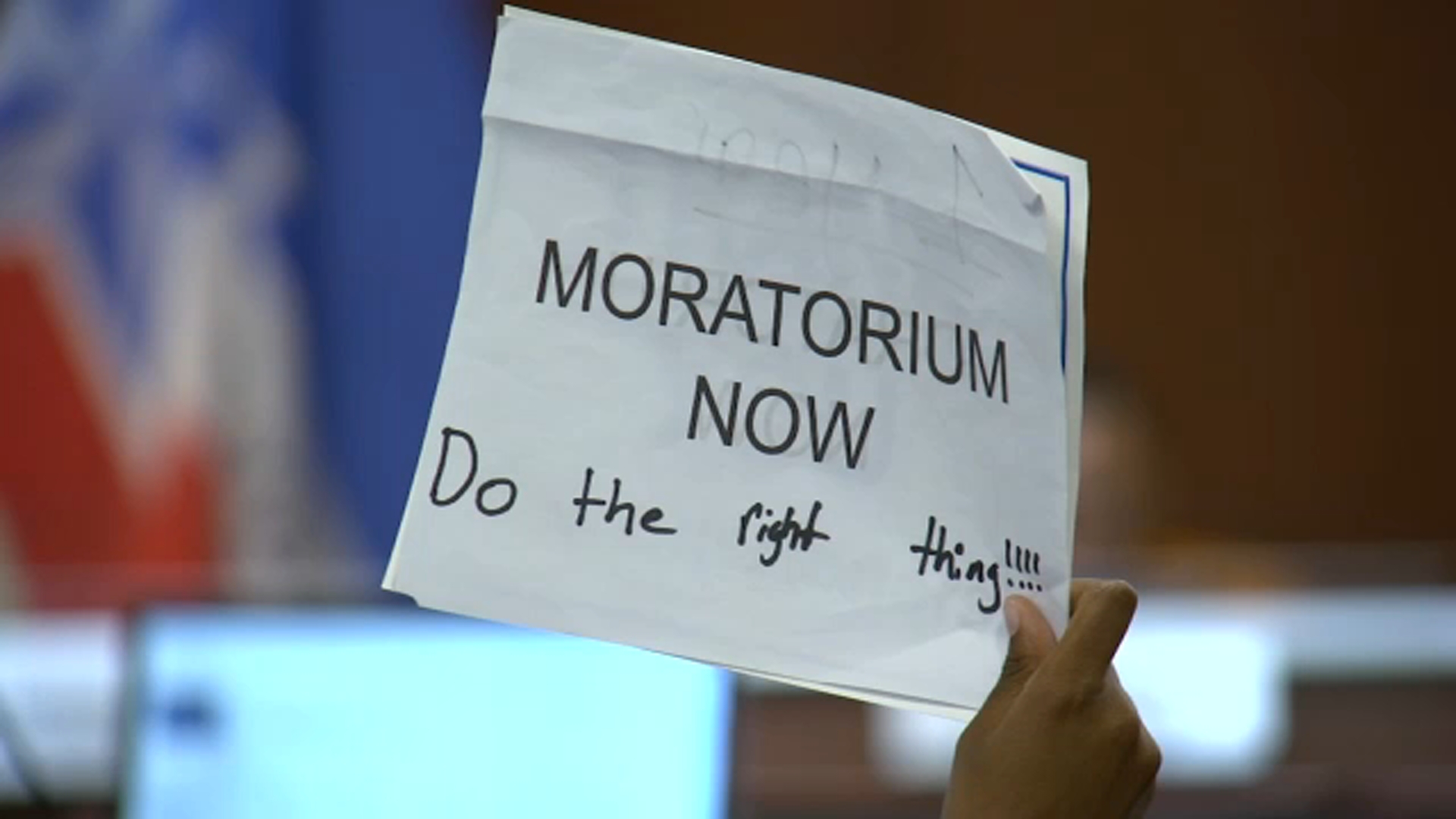 Fayetteville city council divided on proposed data center, schedules further hearings
