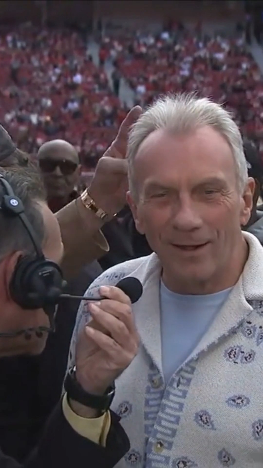 49ers legend Joe Montana joins ABC7 set at Levi's
