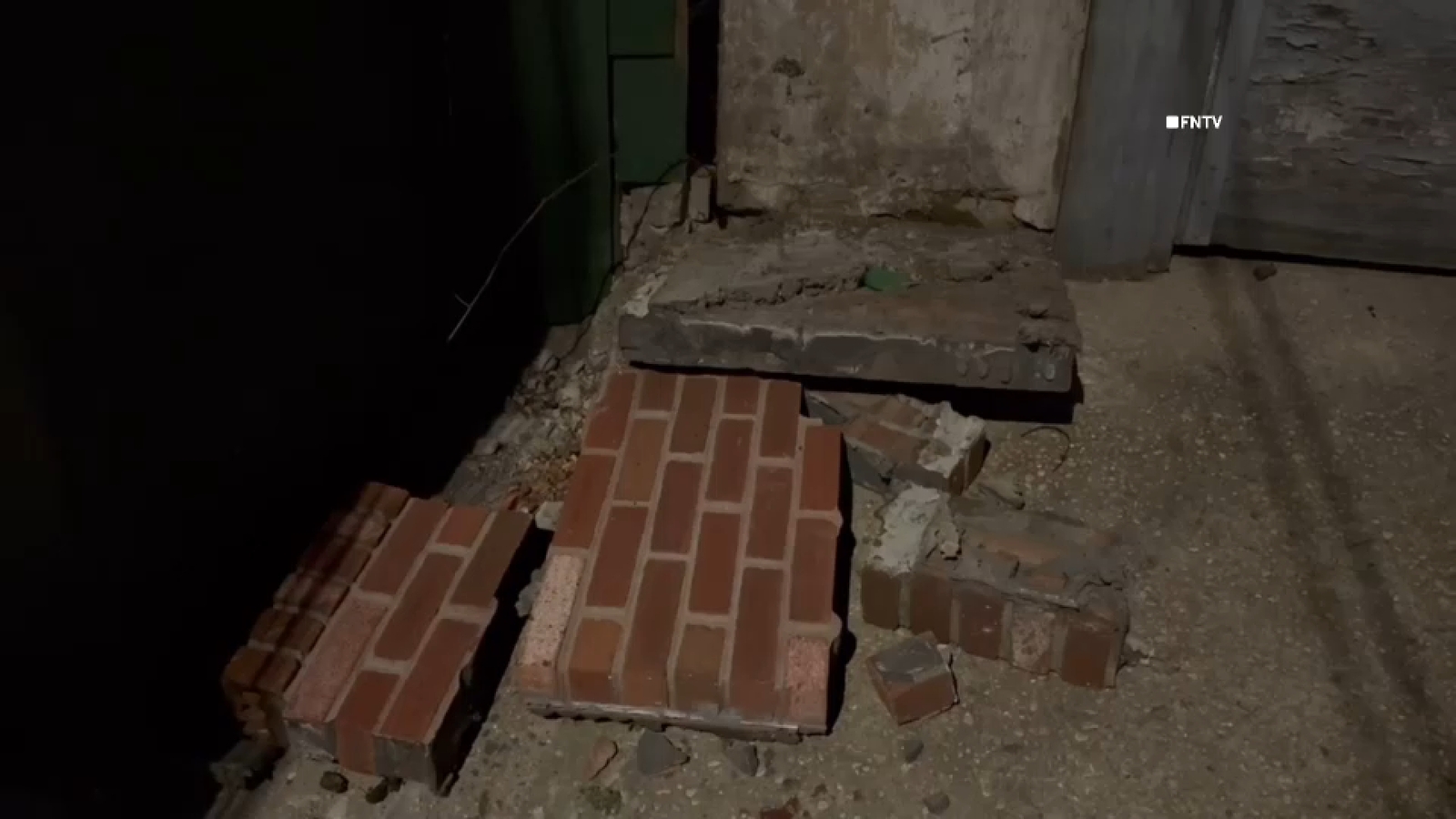 6-year-old girl hit by falling bricks from building in Maspeth