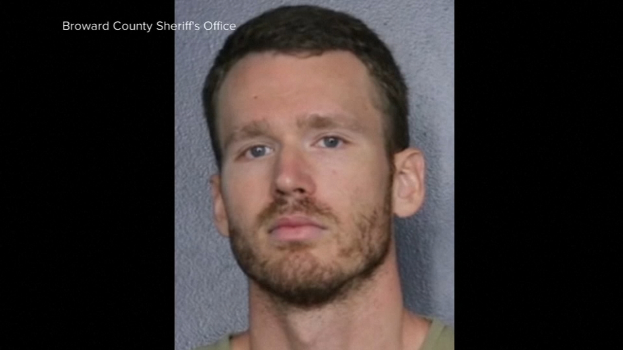 Florida police officer found man dead, then stole his identity and home: Authorities